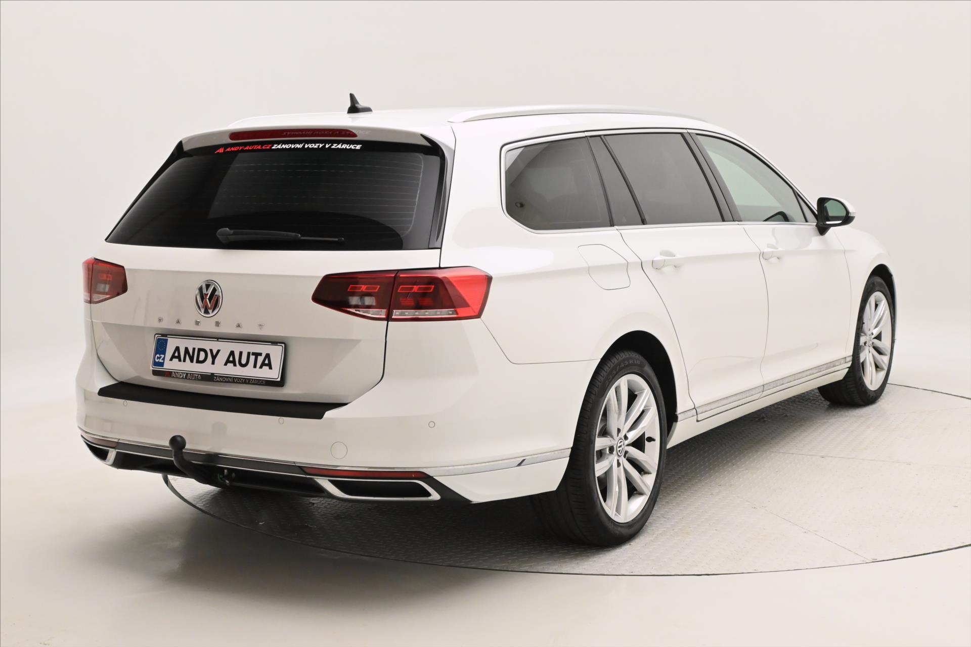 Hlavní fotografie vozu Volkswagen Passat 2,0 TDI 110 kW DSG Elegance Záruka až 5 let (5)