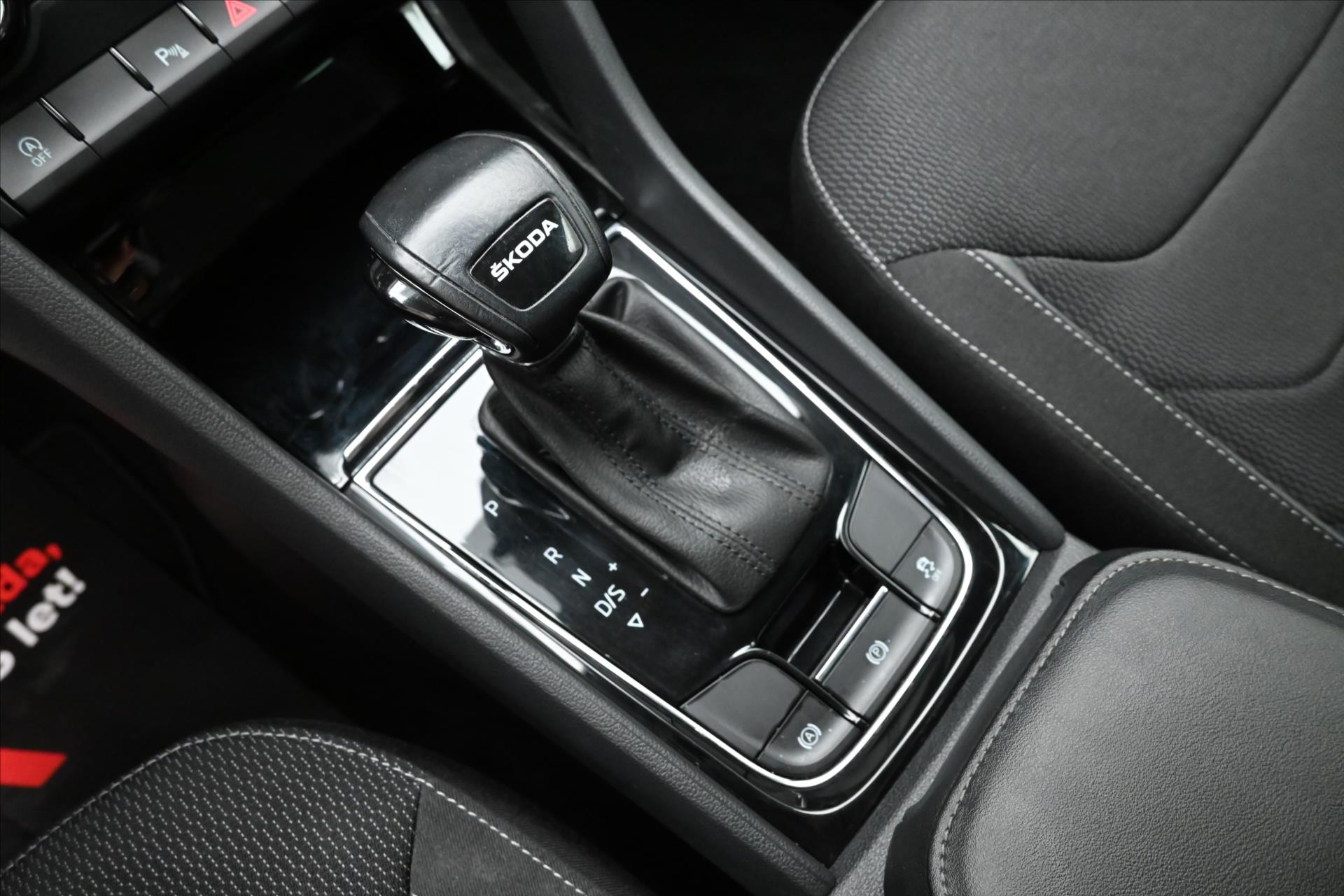 Hlavní fotografie vozu Škoda Kodiaq 2,0 TDI 110 kW DSG 7Míst NAVI Záruka až 5 let (23)
