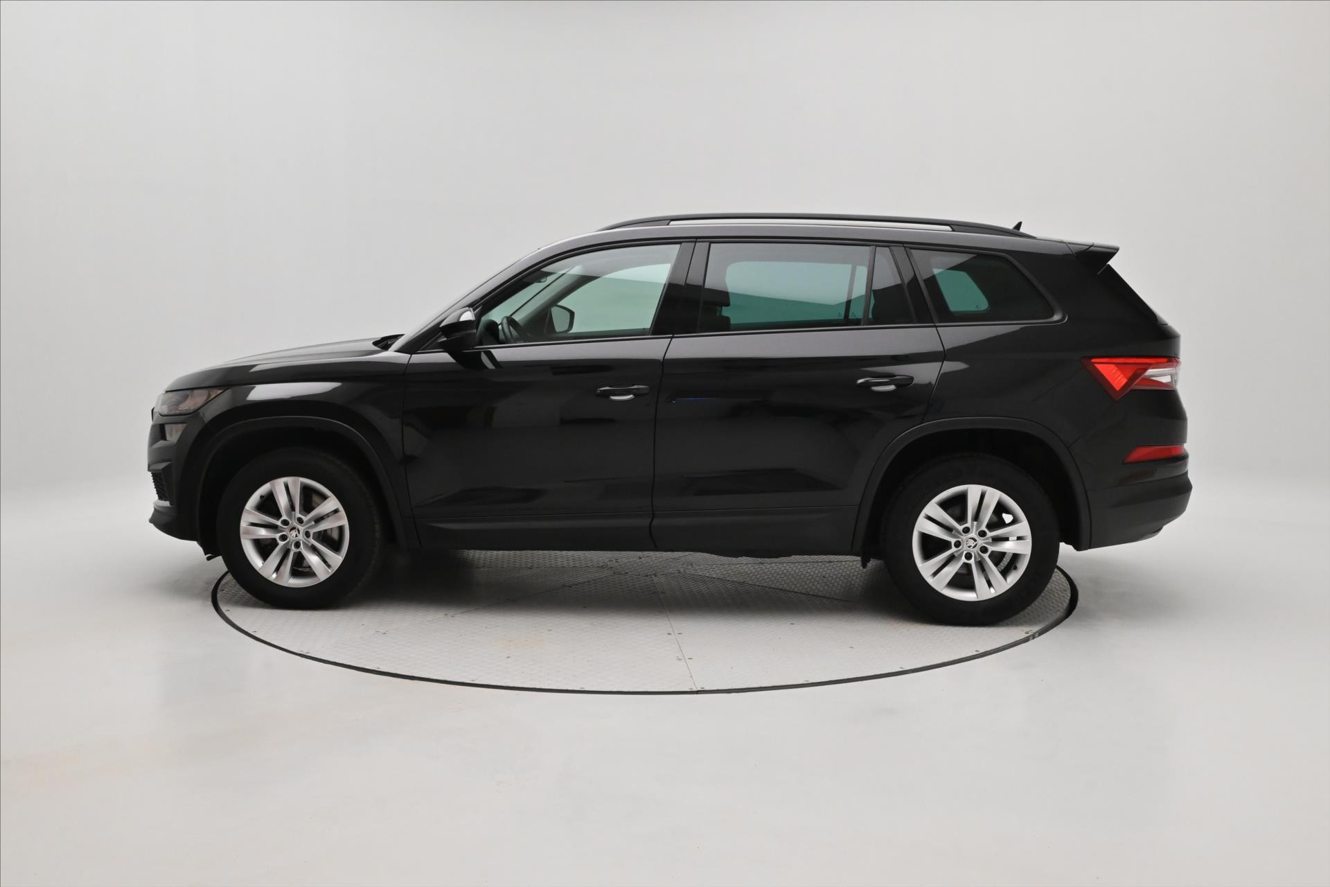 Hlavní fotografie vozu Škoda Kodiaq 2,0 TDI 110 kW DSG 7Míst NAVI Záruka až 5 let (8)