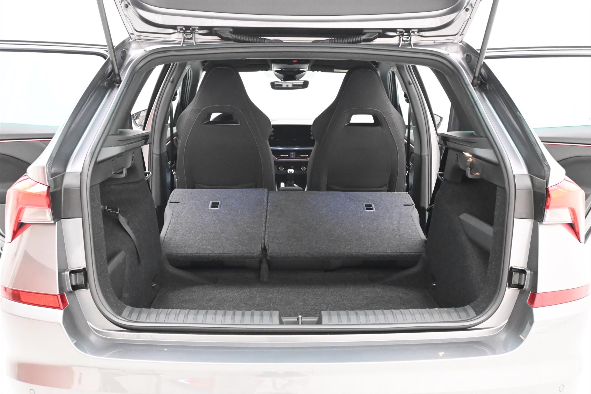 Hlavní fotografie vozu Škoda Kamiq 1,0 TSI 81 kW Sport Business Záruka až 5 let (11)