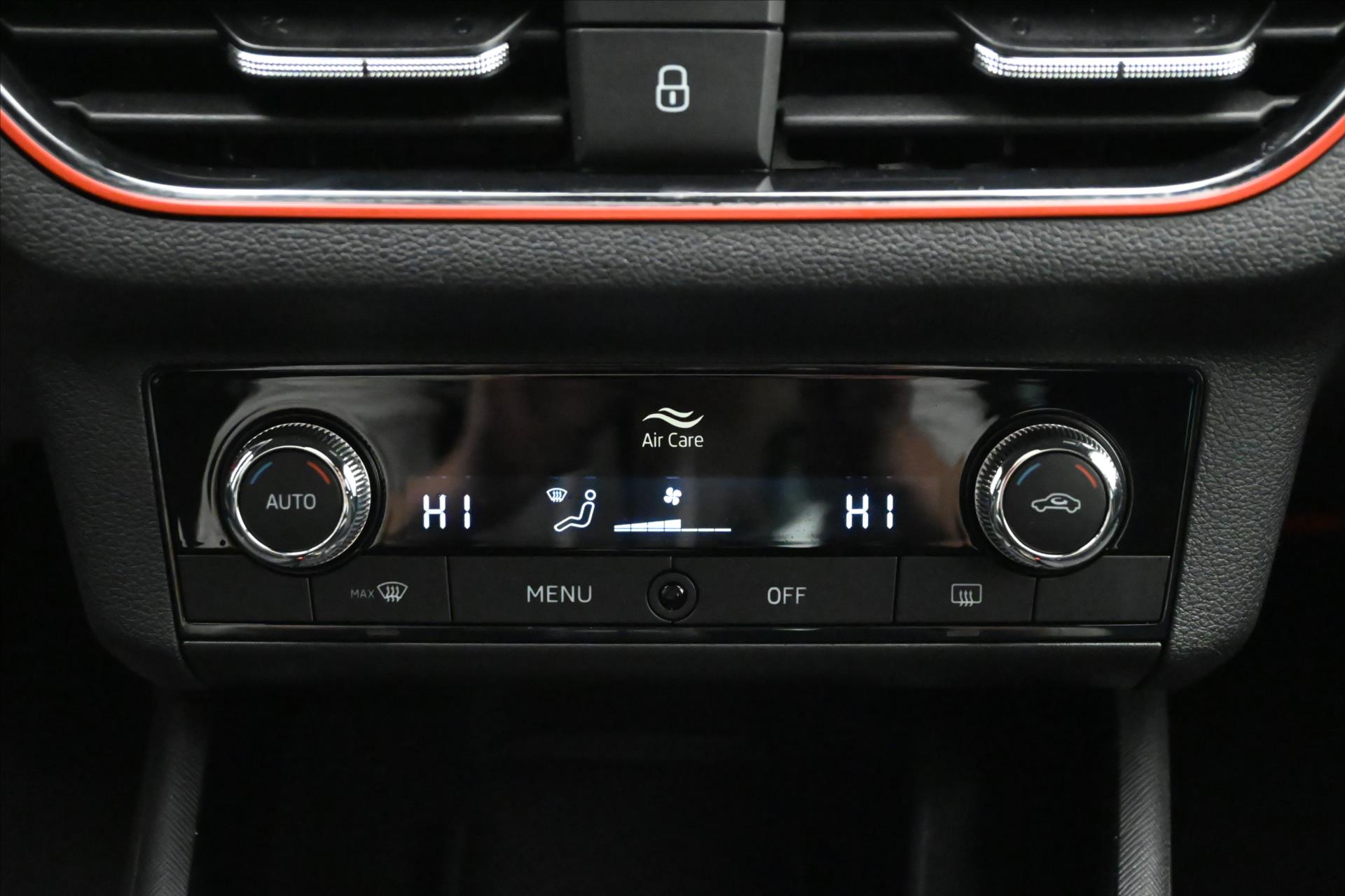 Hlavní fotografie vozu Škoda Kamiq 1,0 TSI 81 kW Sport Business Záruka až 5 let (21)