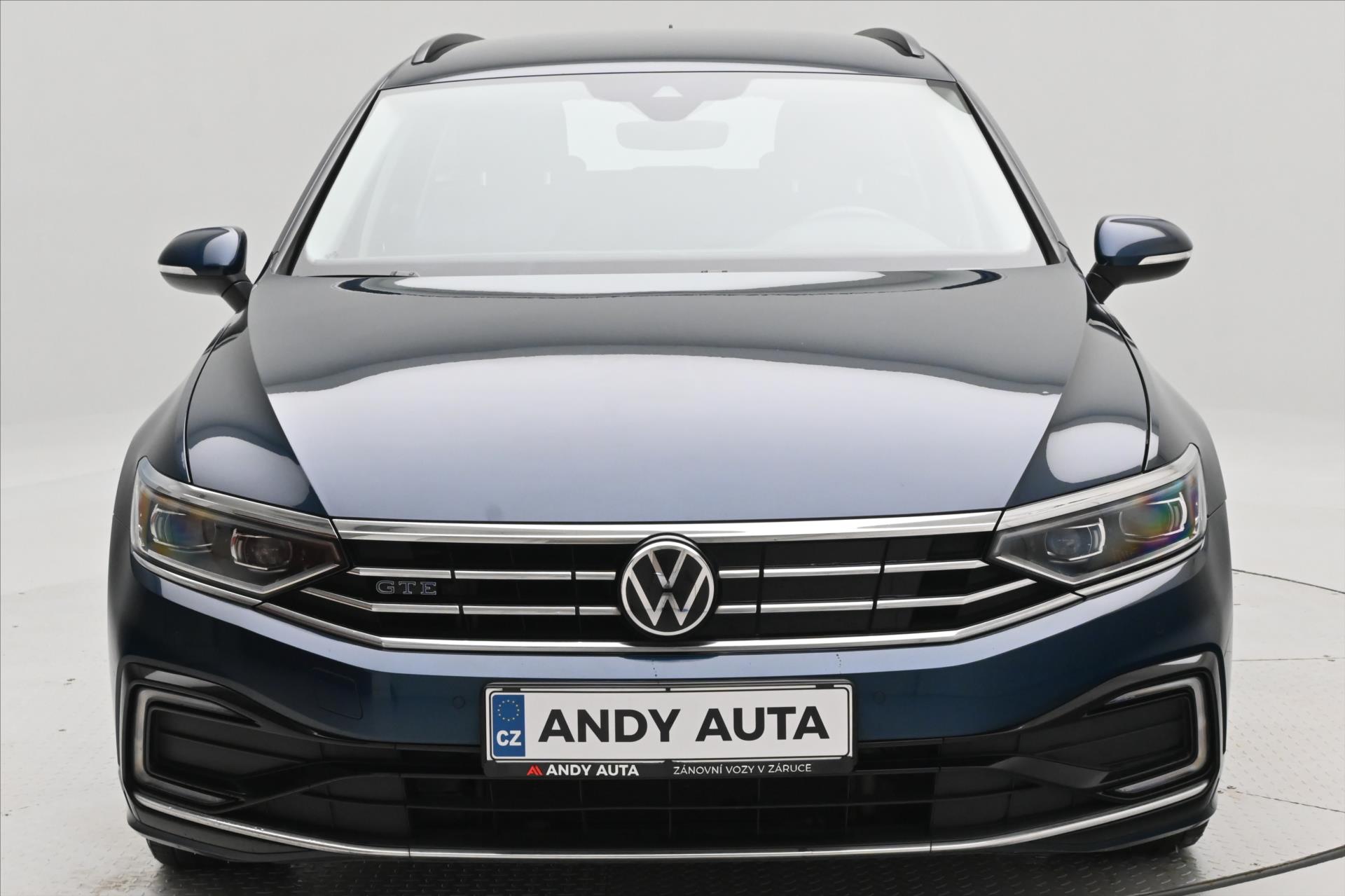 Hlavní fotografie vozu Volkswagen Passat 1,4 GTE 160 KW DSG Business Záruka až 5 let (2)