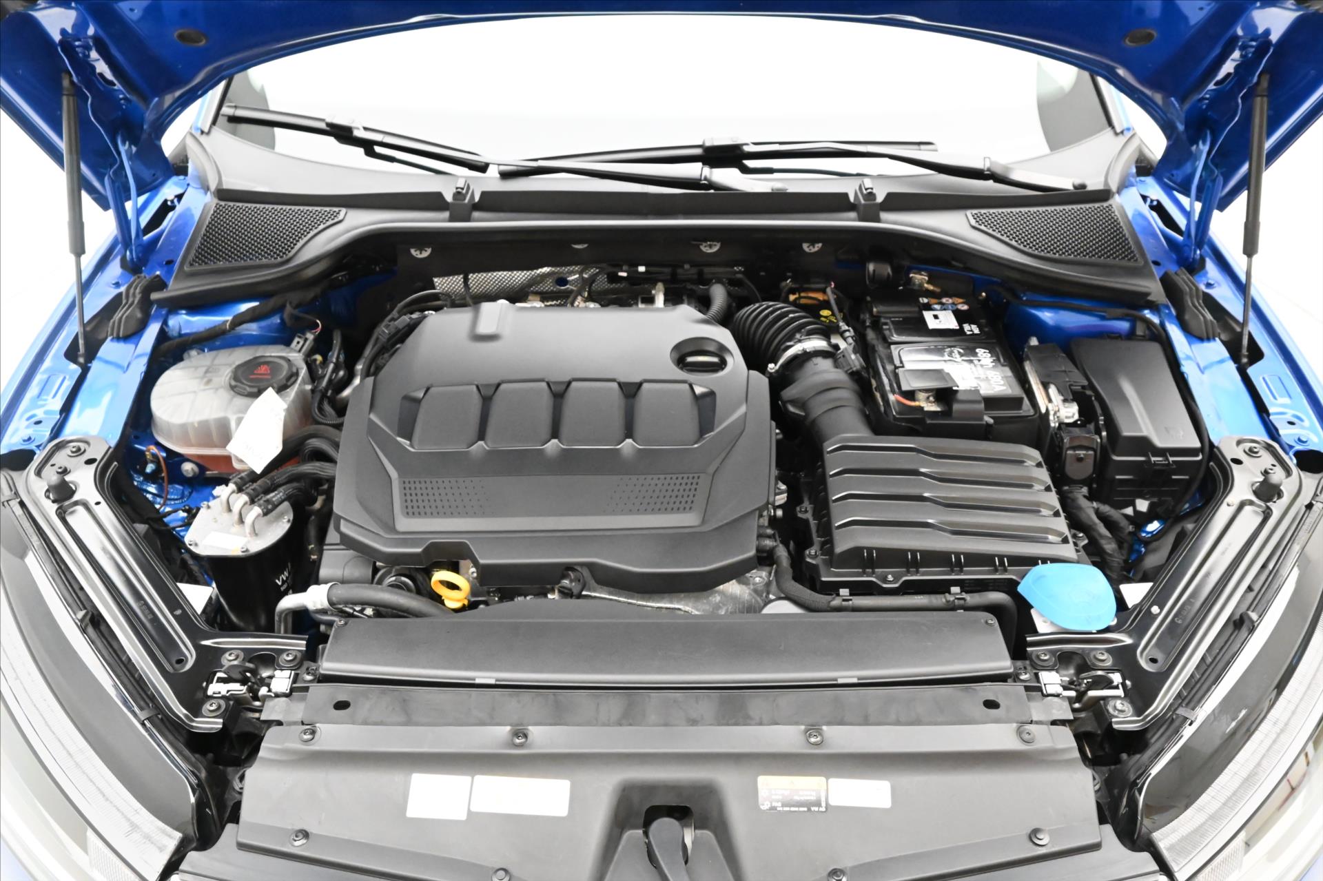 Hlavní fotografie vozu Škoda Octavia 2,0 TDI 110 kW TAŽNÉ Style Záruka až 5 let (9)