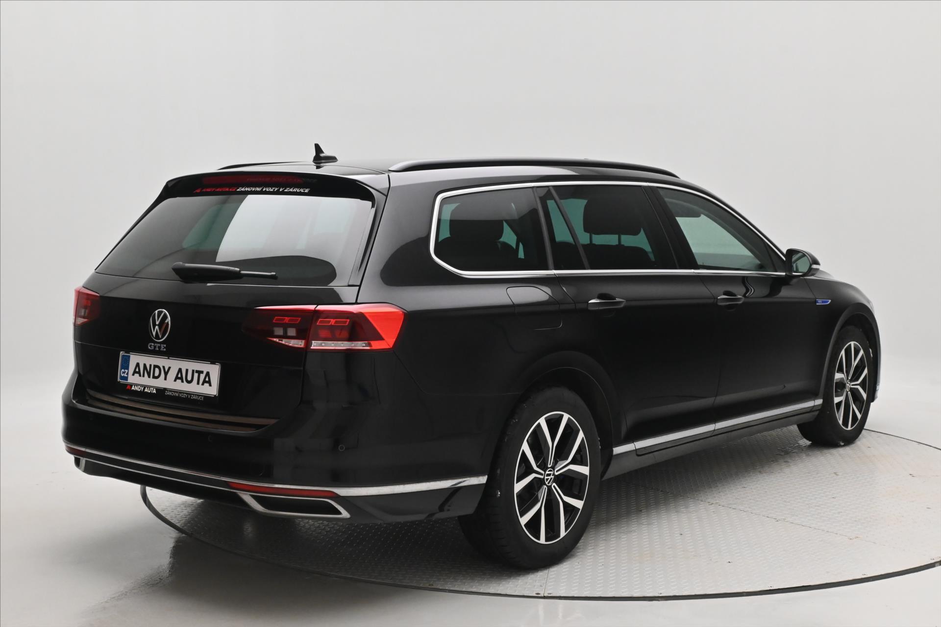 Hlavní fotografie vozu Volkswagen Passat 1,4 GTE 160 kW DSG Business Záruka až 5 let (5)