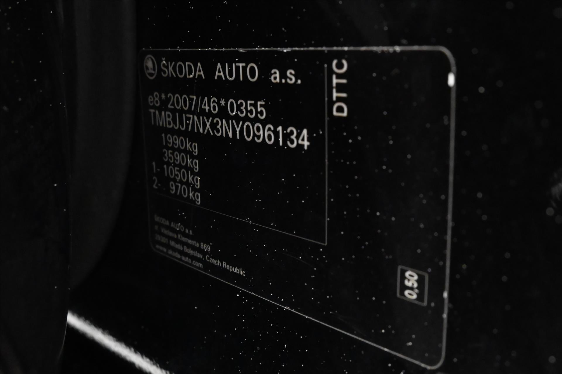 Hlavní fotografie vozu Škoda Octavia 2,0 TDI 110kW DSG Style Záruka až 5 let (12)