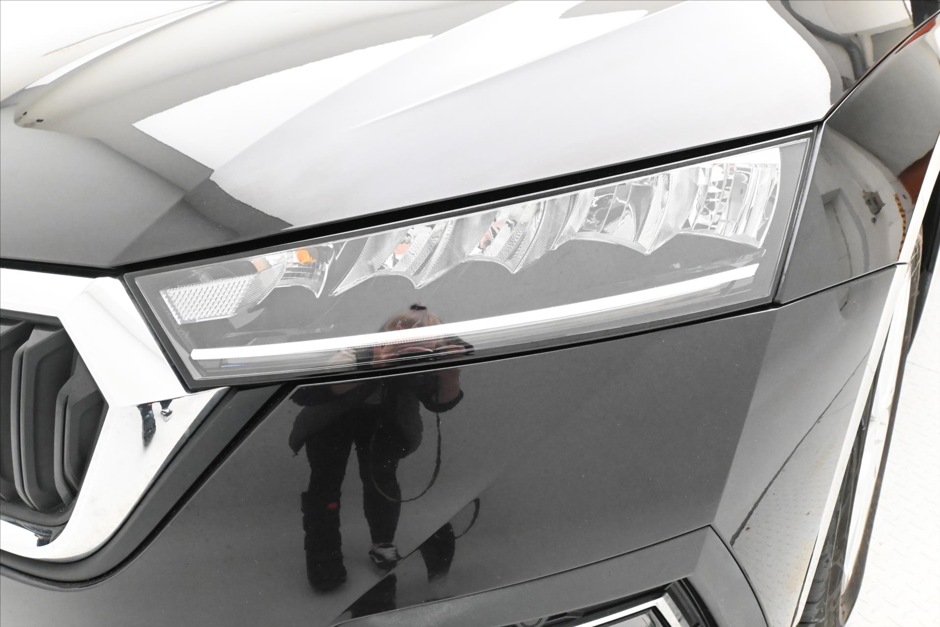 Hlavní fotografie vozu Škoda Octavia 2,0 TDI 110kW DSG Style Záruka až 5 let (30)