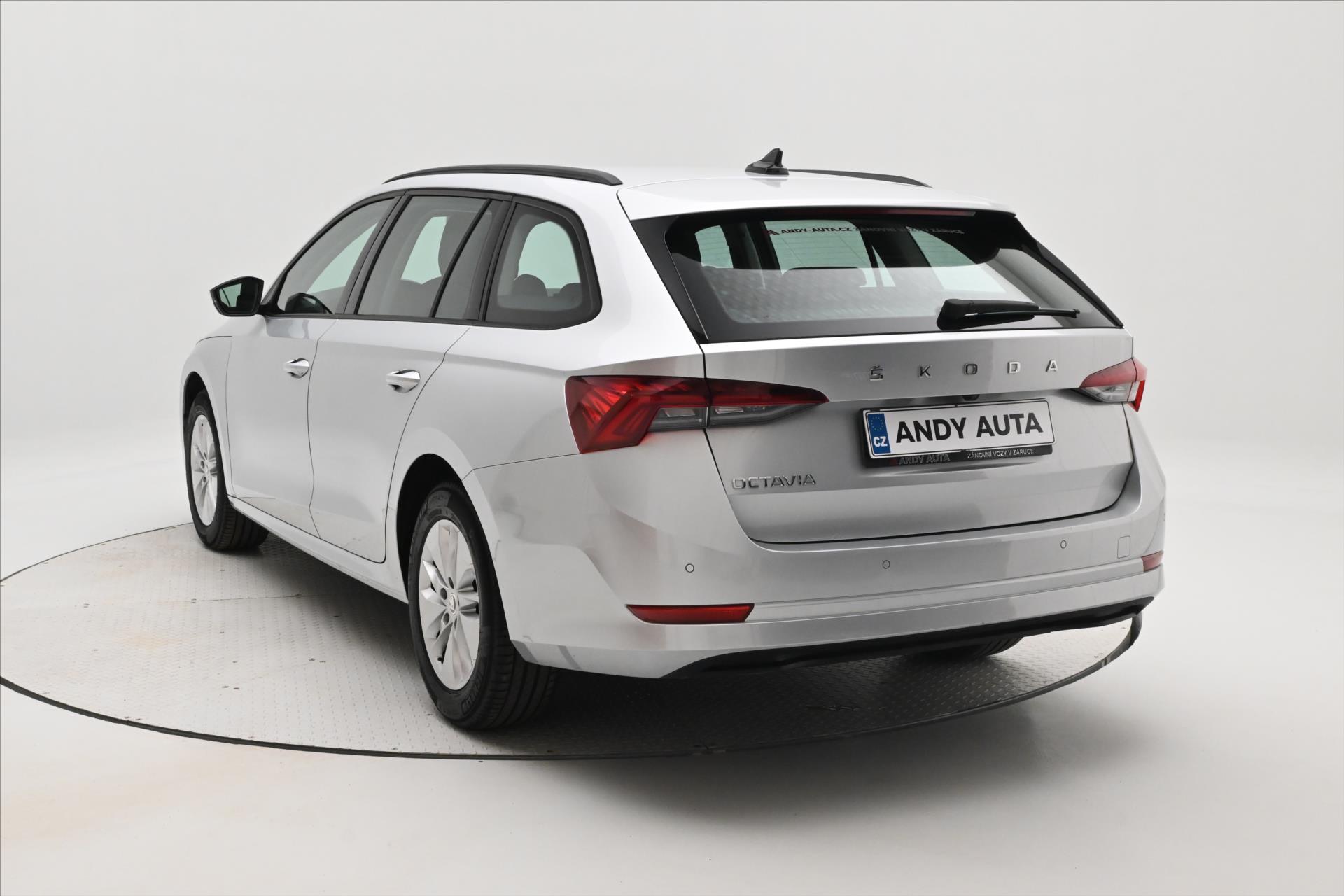 Hlavní fotografie vozu Škoda Octavia 2,0 TDI 110kW DSG Ambition Záruka až 5 let (7)