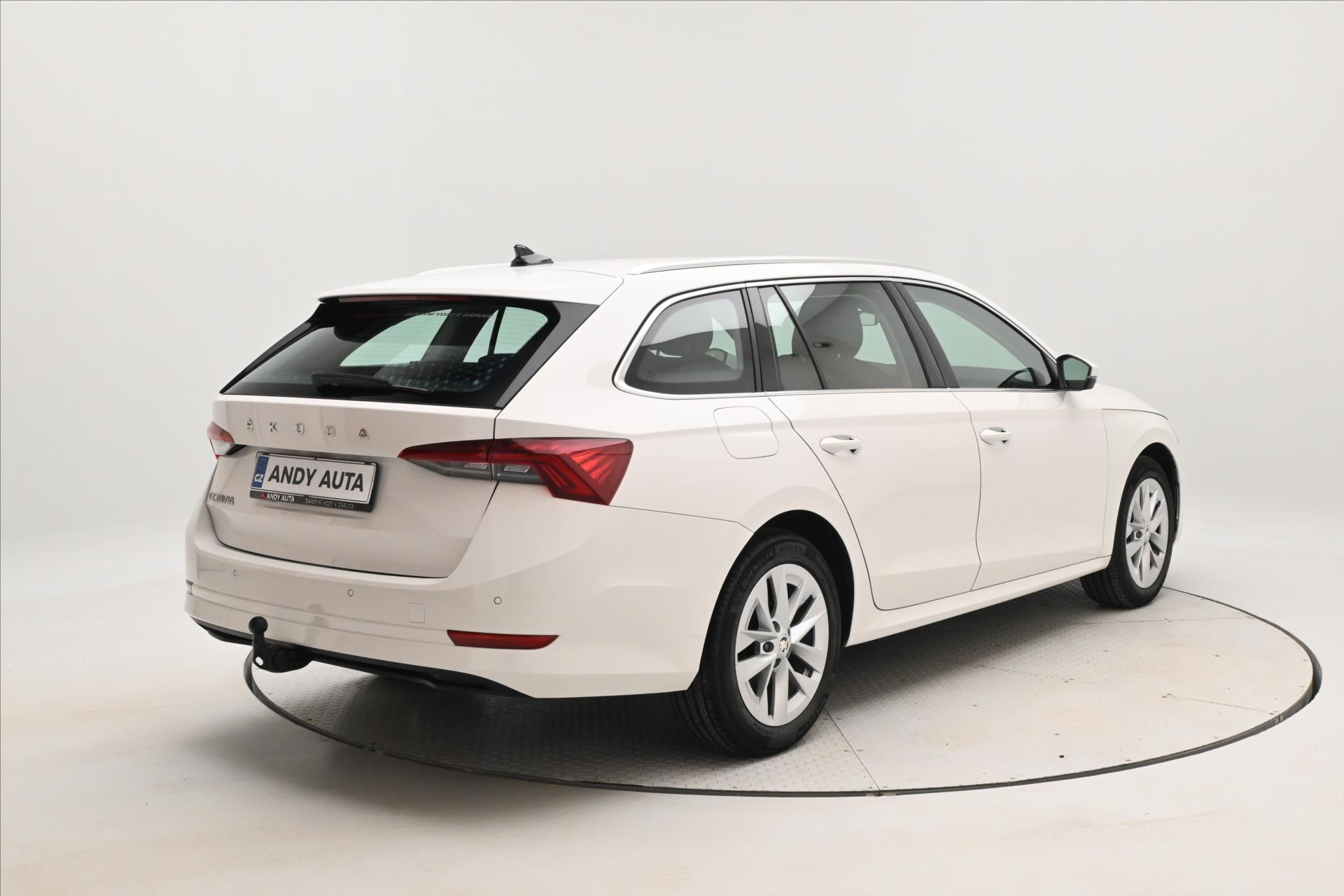 Hlavní fotografie vozu Škoda Octavia 2,0 TDI 110 kW DSG Style Záruka až 5 let (5)