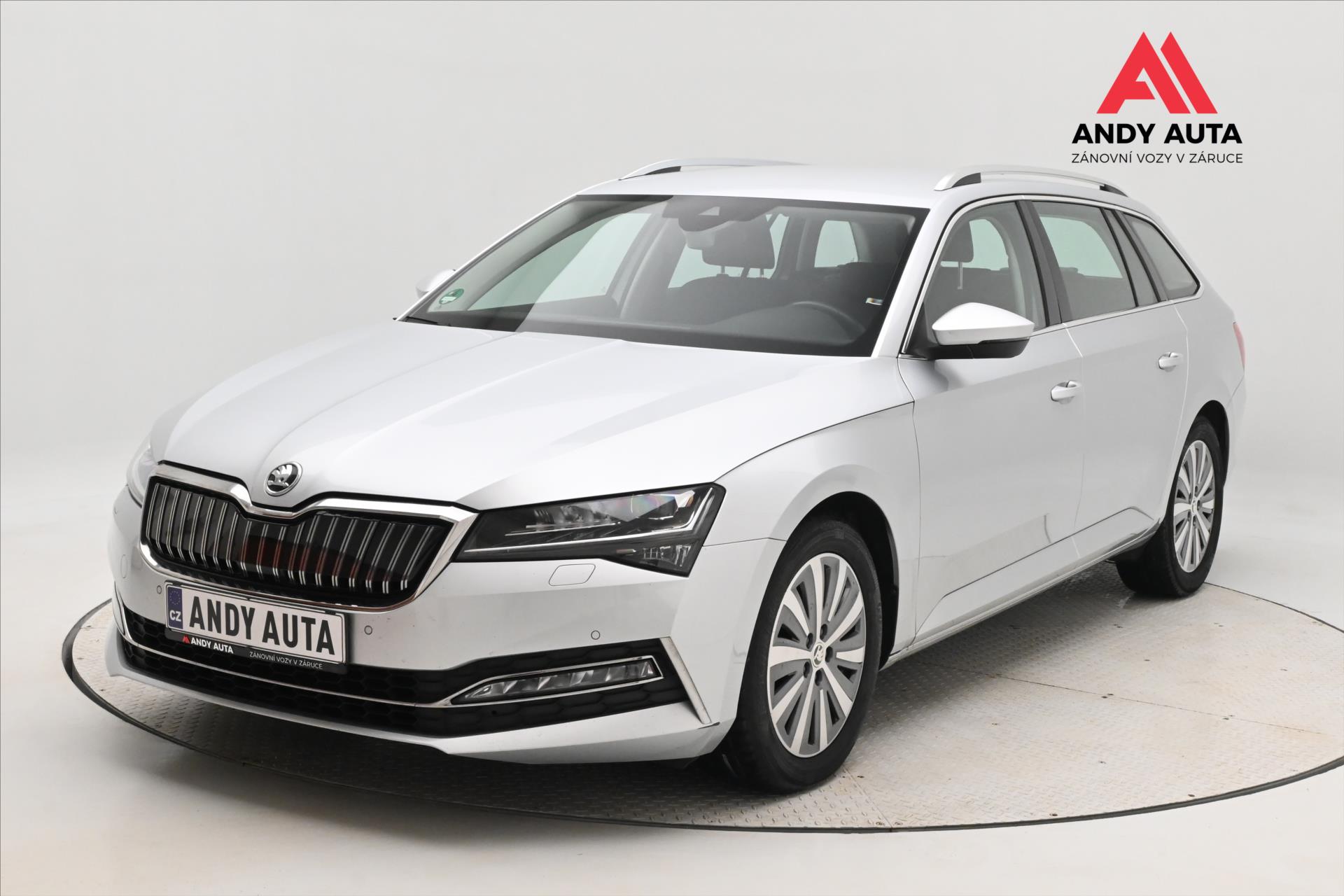 Škoda Superb 1,4 TSI iV 160KW DSG Ambition Záruka až 5 let