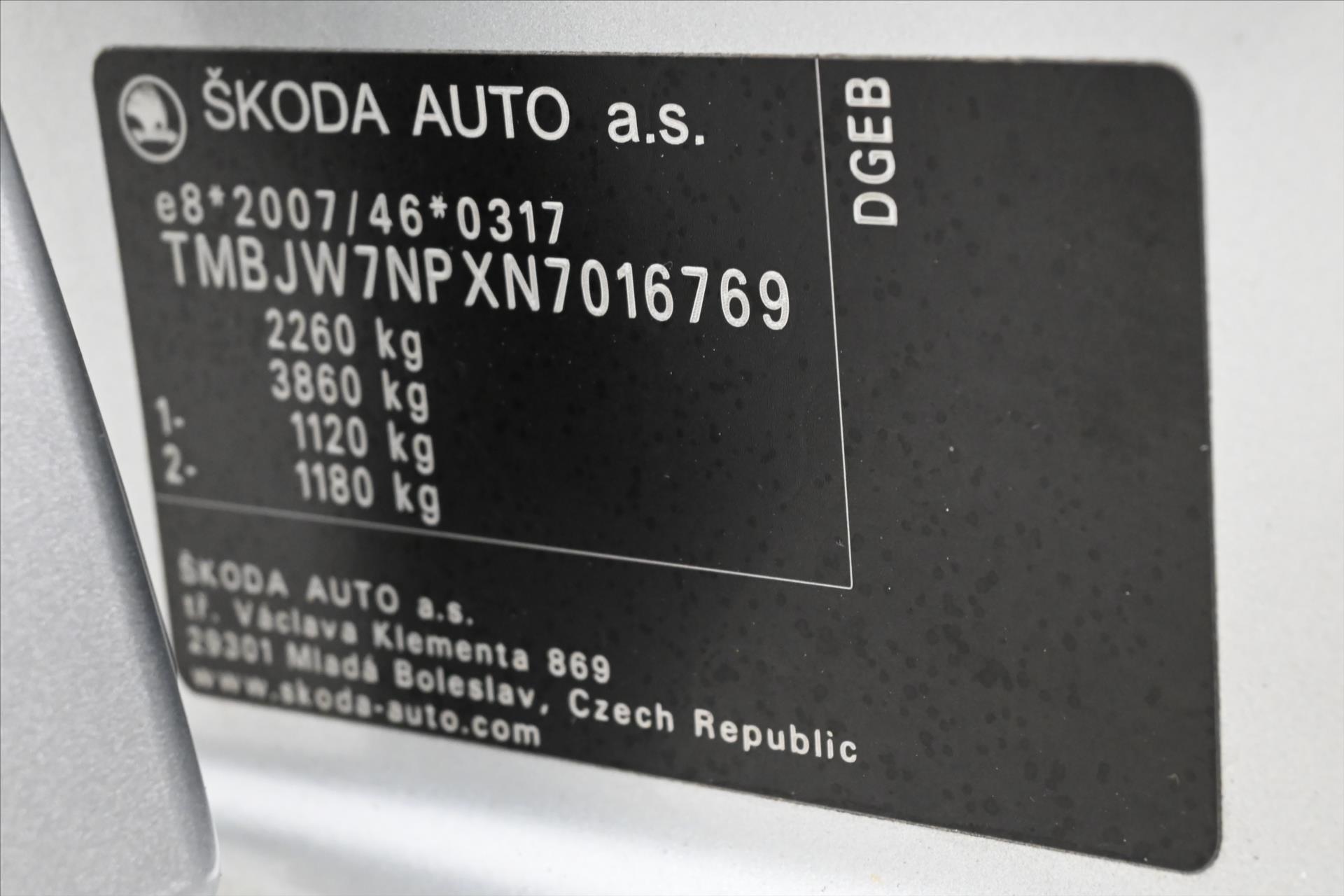 Hlavní fotografie vozu Škoda Superb 1,4 TSI iV 160KW DSG Ambition Záruka až 5 let (12)