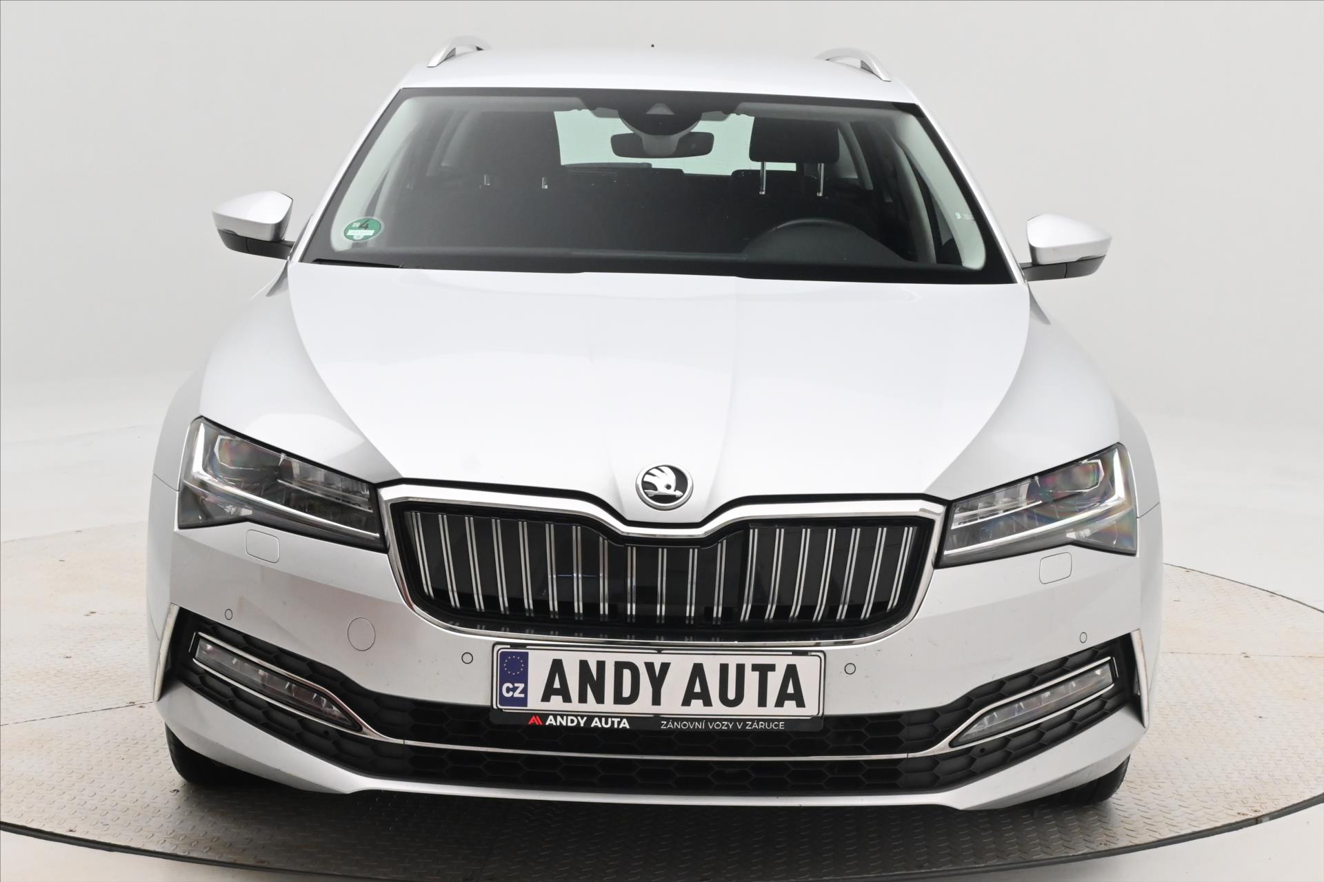 Hlavní fotografie vozu Škoda Superb 1,4 TSI iV 160KW DSG Ambition Záruka až 5 let (2)