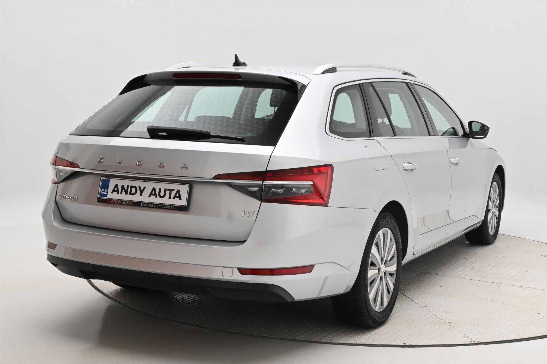 Hlavní fotografie vozu Škoda Superb 1,4 TSI iV 160KW DSG Ambition Záruka až 5 let (5)