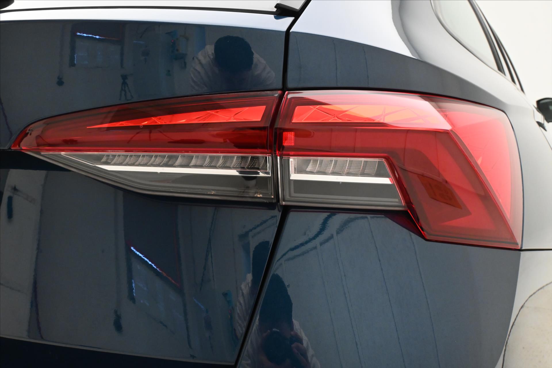 Hlavní fotografie vozu Škoda Octavia 2,0 TDI 110 kW DSG Business Záruka až 5 let (30)