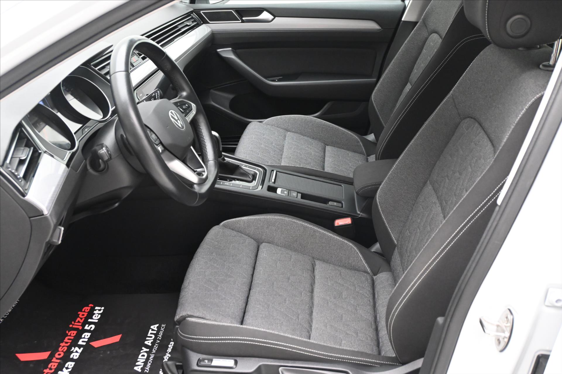 Hlavní fotografie vozu Volkswagen Passat 2,0 TDI 110 kW DSG Business Záruka až 5 let (13)