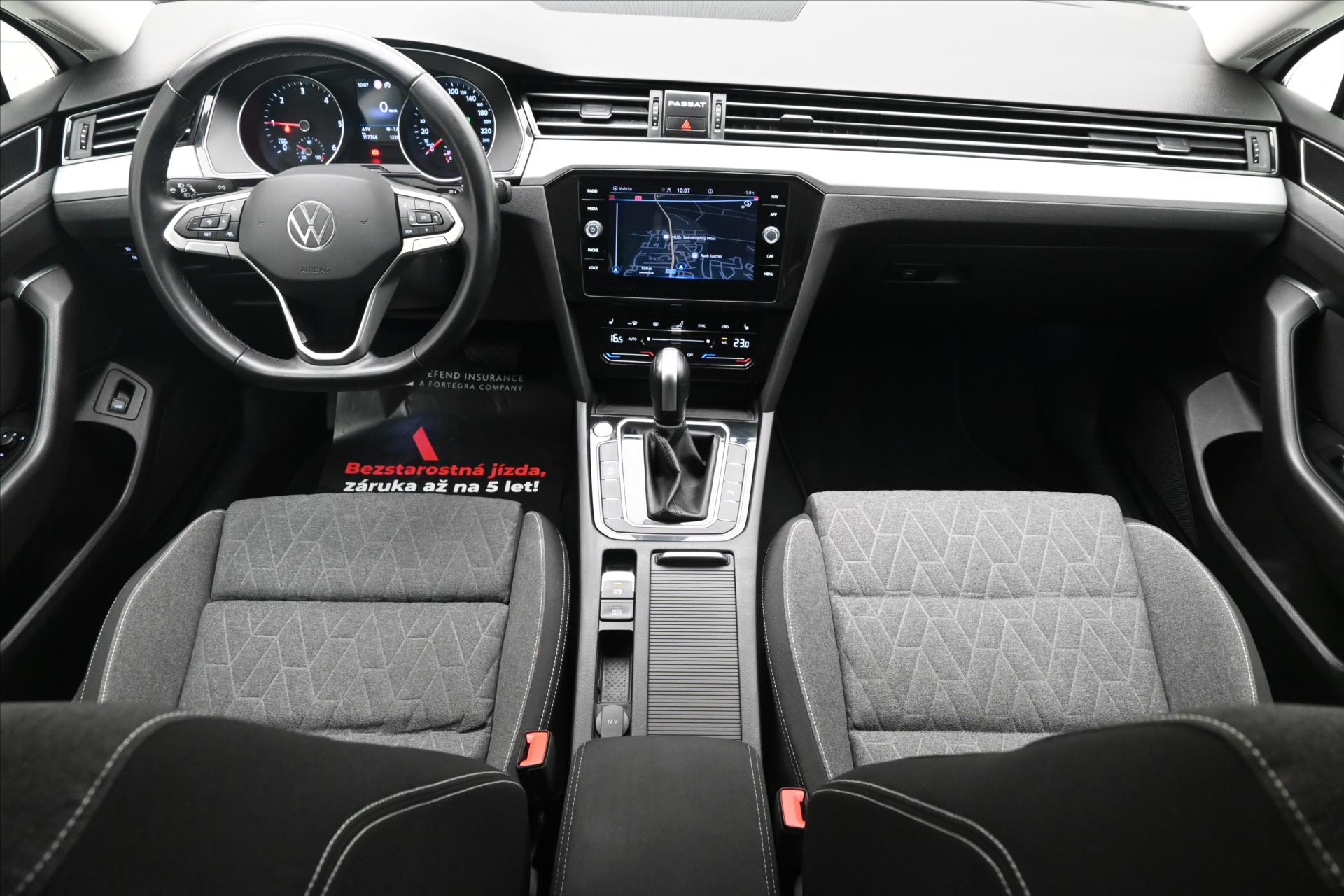 Hlavní fotografie vozu Volkswagen Passat 2,0 TDI 110 kW DSG Business Záruka až 5 let (15)