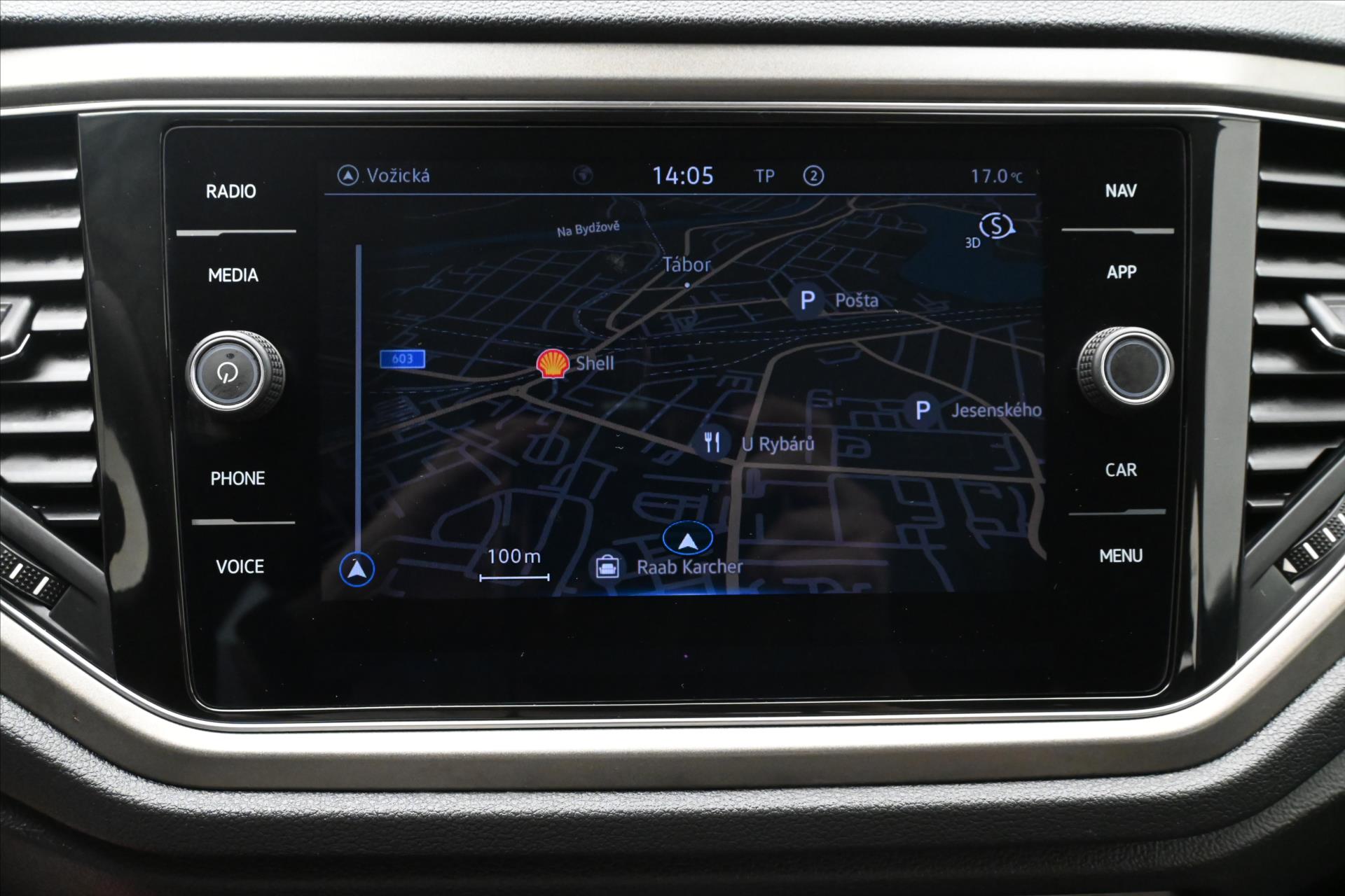 Hlavní fotografie vozu Volkswagen T-Roc 1,5 TSI 110 kW DSG Navi Záruka až 5 let (20)