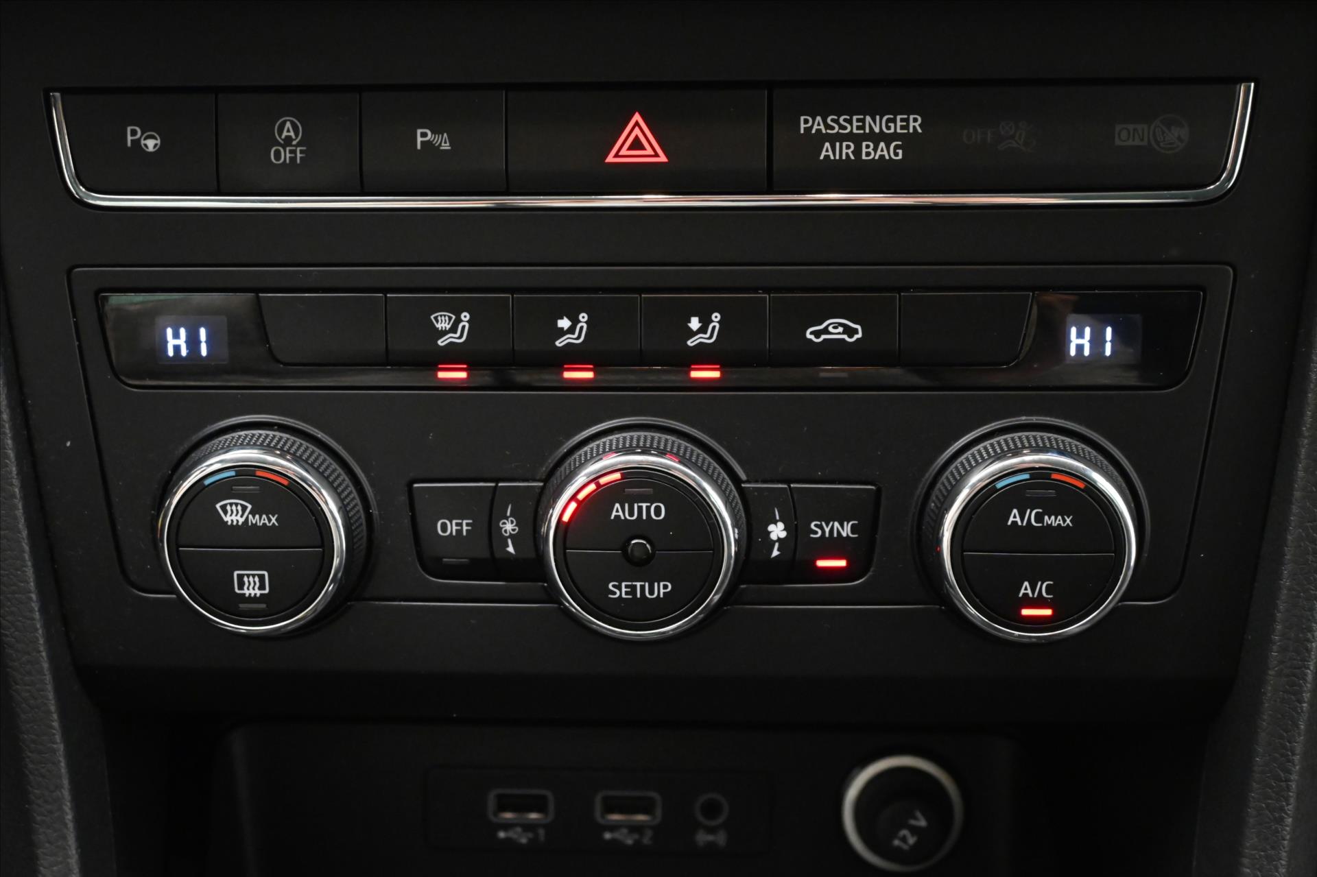 Hlavní fotografie vozu Seat Ateca 1,6 TDi 85kW ALCANTARA LED Záruka až 5 let (21)