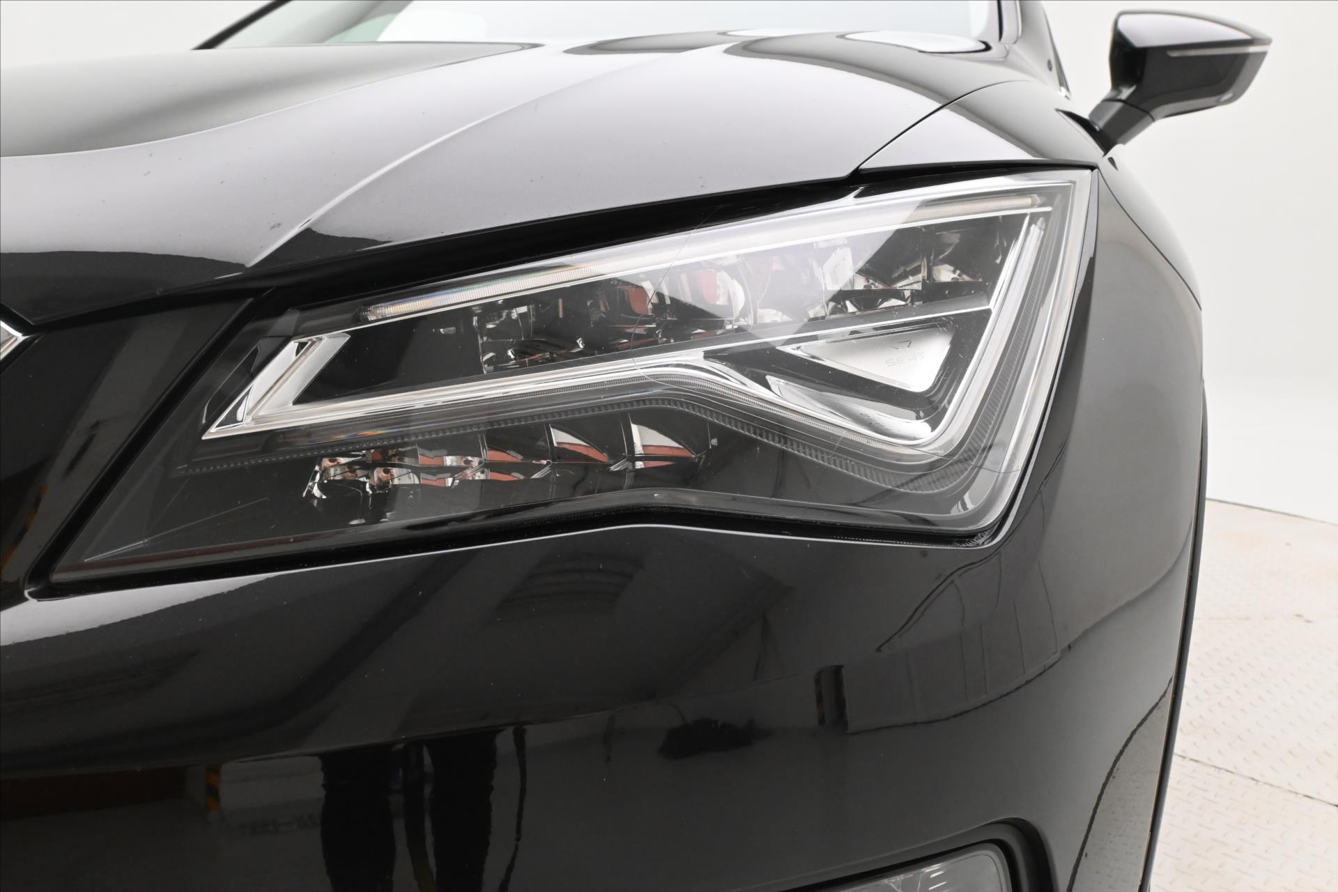 Hlavní fotografie vozu Seat Ateca 1,6 TDi 85kW ALCANTARA LED Záruka až 5 let (28)