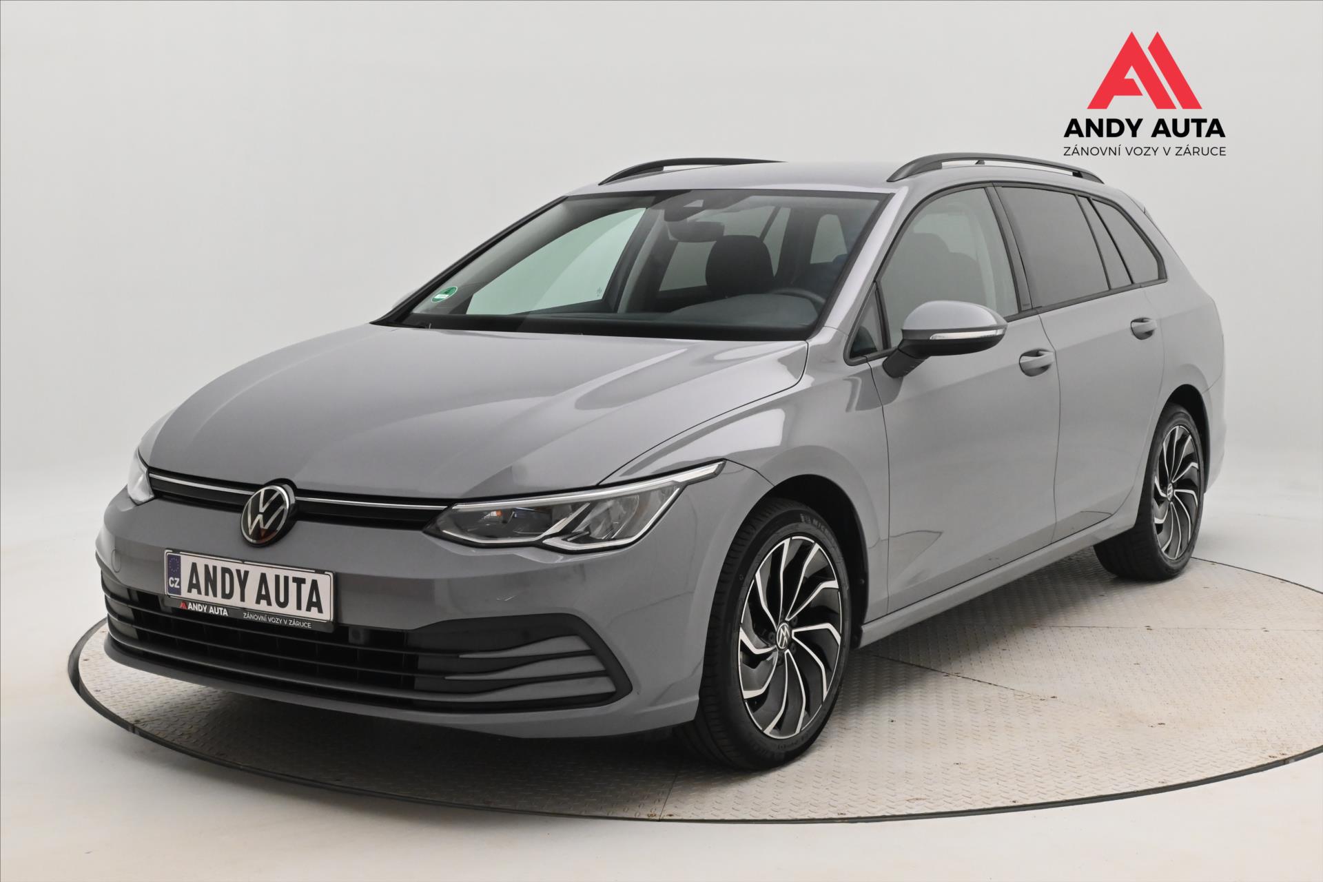 Volkswagen Golf 1,5 TSI 96 kW Life Business Záruka až 5 let