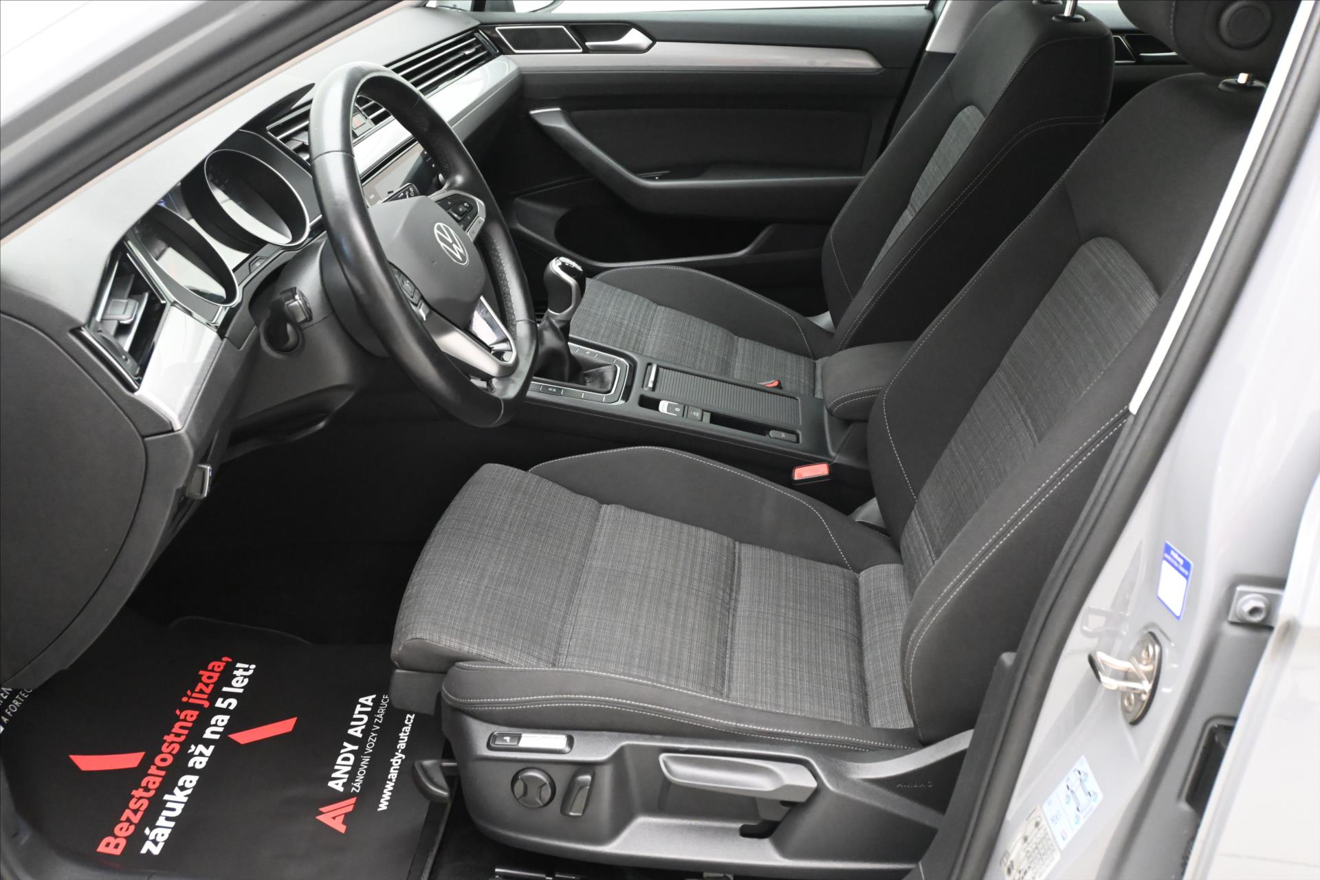 Hlavní fotografie vozu Volkswagen Passat 2,0 TDI 110 kW Business Záruka až 5 let (13)