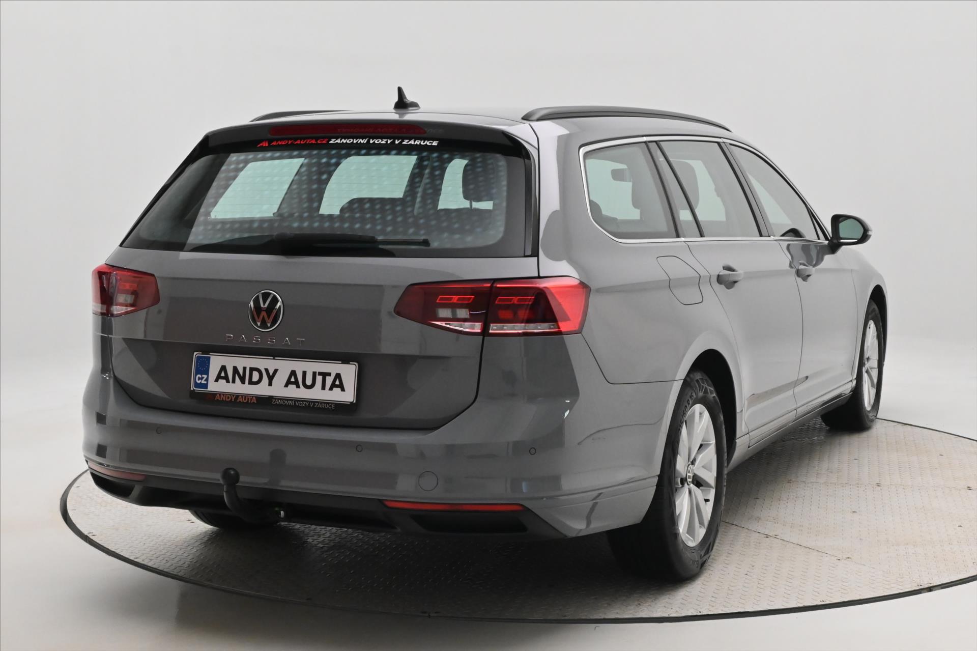 Hlavní fotografie vozu Volkswagen Passat 2,0 TDI 110 kW Business Záruka až 5 let (5)