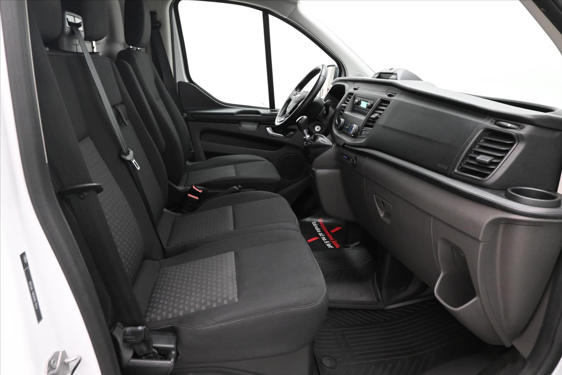 Main photo of the car Ford Transit Custom 2.0 ECOBLUE 96KW L2H1 Warranty up to 5 years (15)