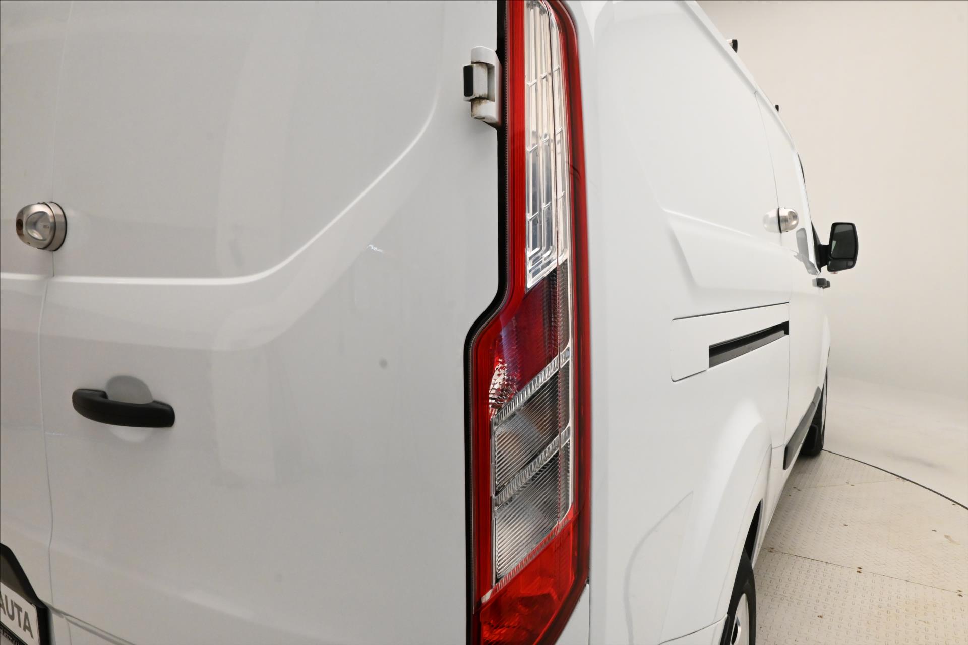 Main photo of the car Ford Transit Custom 2.0 ECOBLUE 96KW L2H1 Warranty up to 5 years (29)