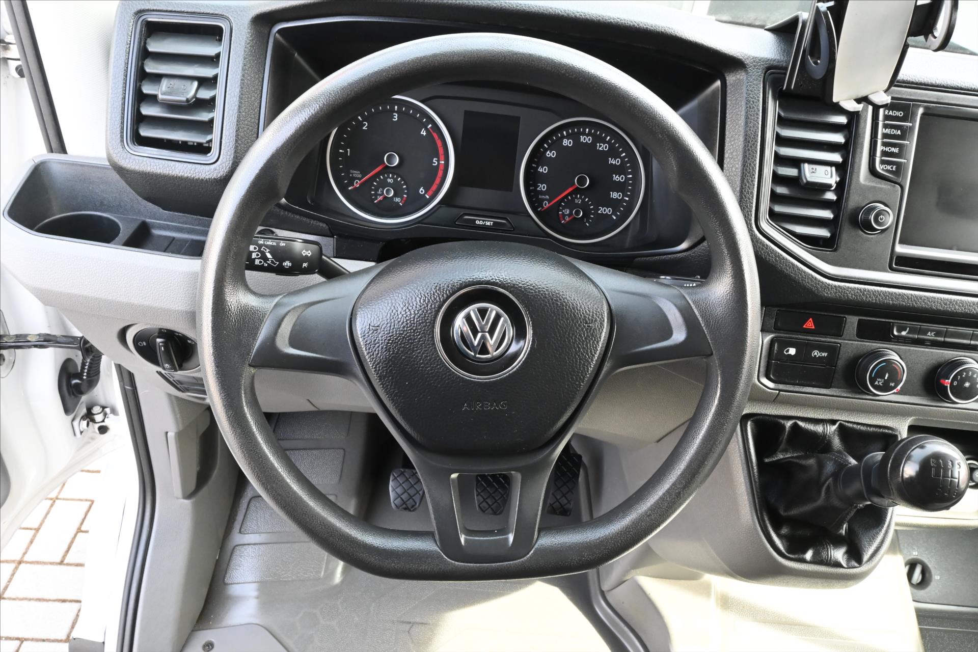 Hlavní fotografie vozu Volkswagen Crafter 2,0 TDI 103 kW L2H2 Záruka až 5 let (19)