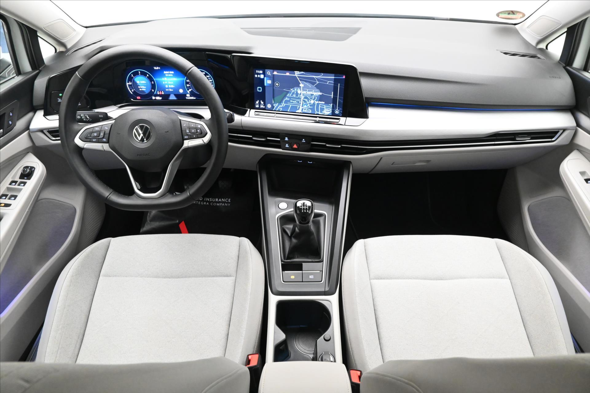Hlavní fotografie vozu Volkswagen Golf 2,0 TDI 110kW Business LED Záruka až 5 let (15)