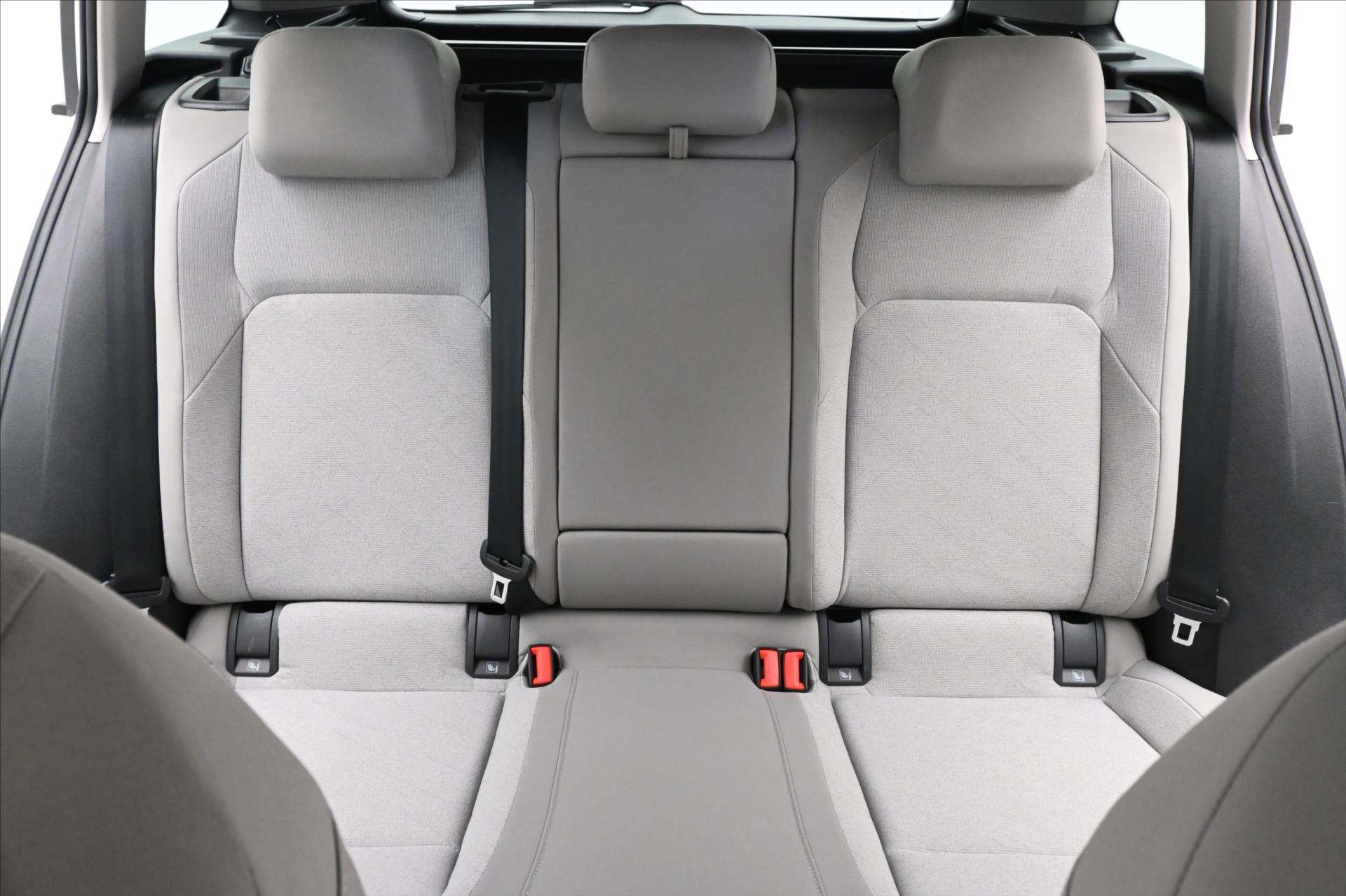 Hlavní fotografie vozu Volkswagen Golf 2,0 TDI 110kW Business LED Záruka až 5 let (28)