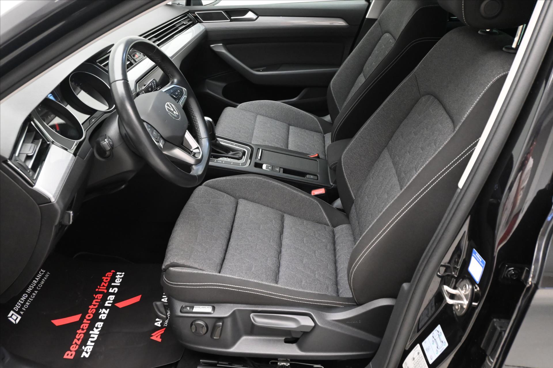 Hlavní fotografie vozu Volkswagen Passat 2,0 TDI 110kW DSG Business Záruka až 5 let (13)