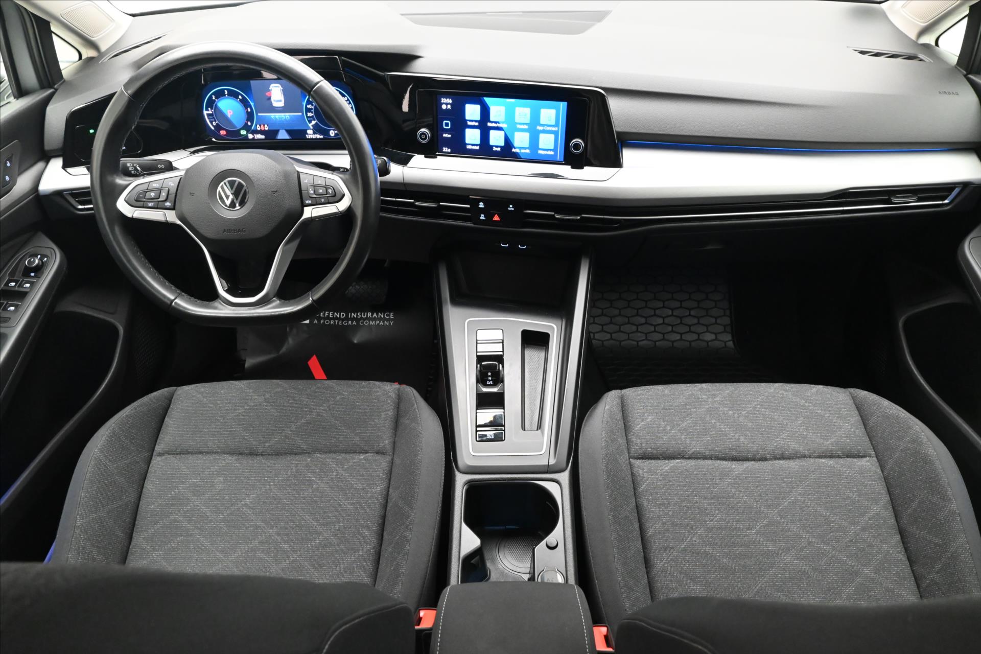 Hlavní fotografie vozu Volkswagen Golf 2,0 TDI 110 kW DSG Business Záruka až 5 let (15)