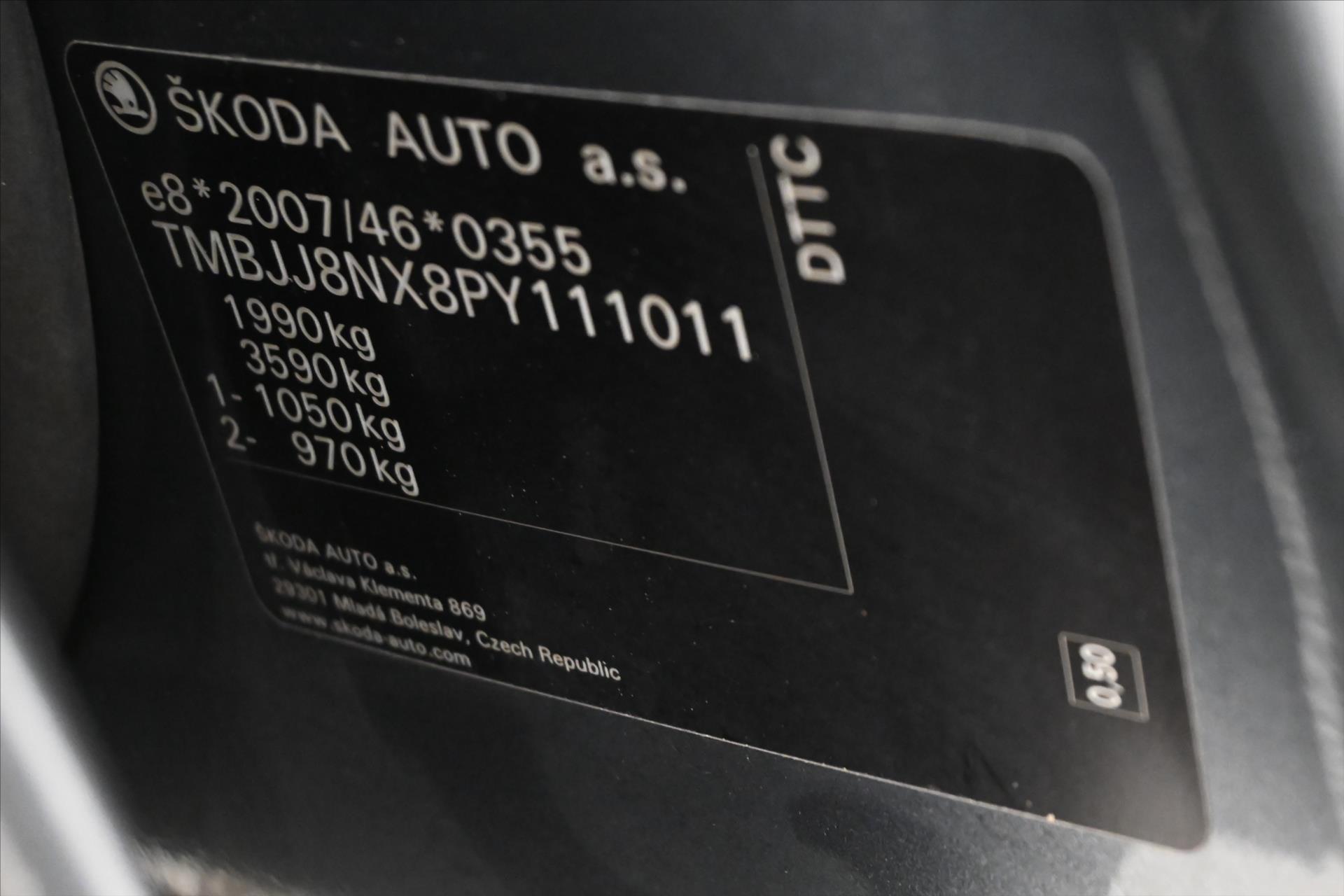 Hlavní fotografie vozu Škoda Octavia 2,0 TDI 110 kW DSG STYLE Záruka až 5 let (12)