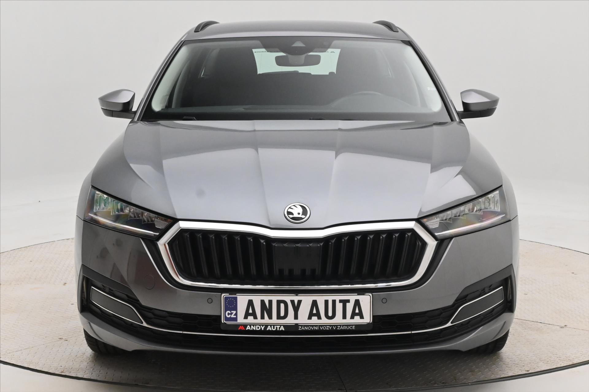 Hlavní fotografie vozu Škoda Octavia 2,0 TDI 110 kW DSG STYLE Záruka až 5 let (2)