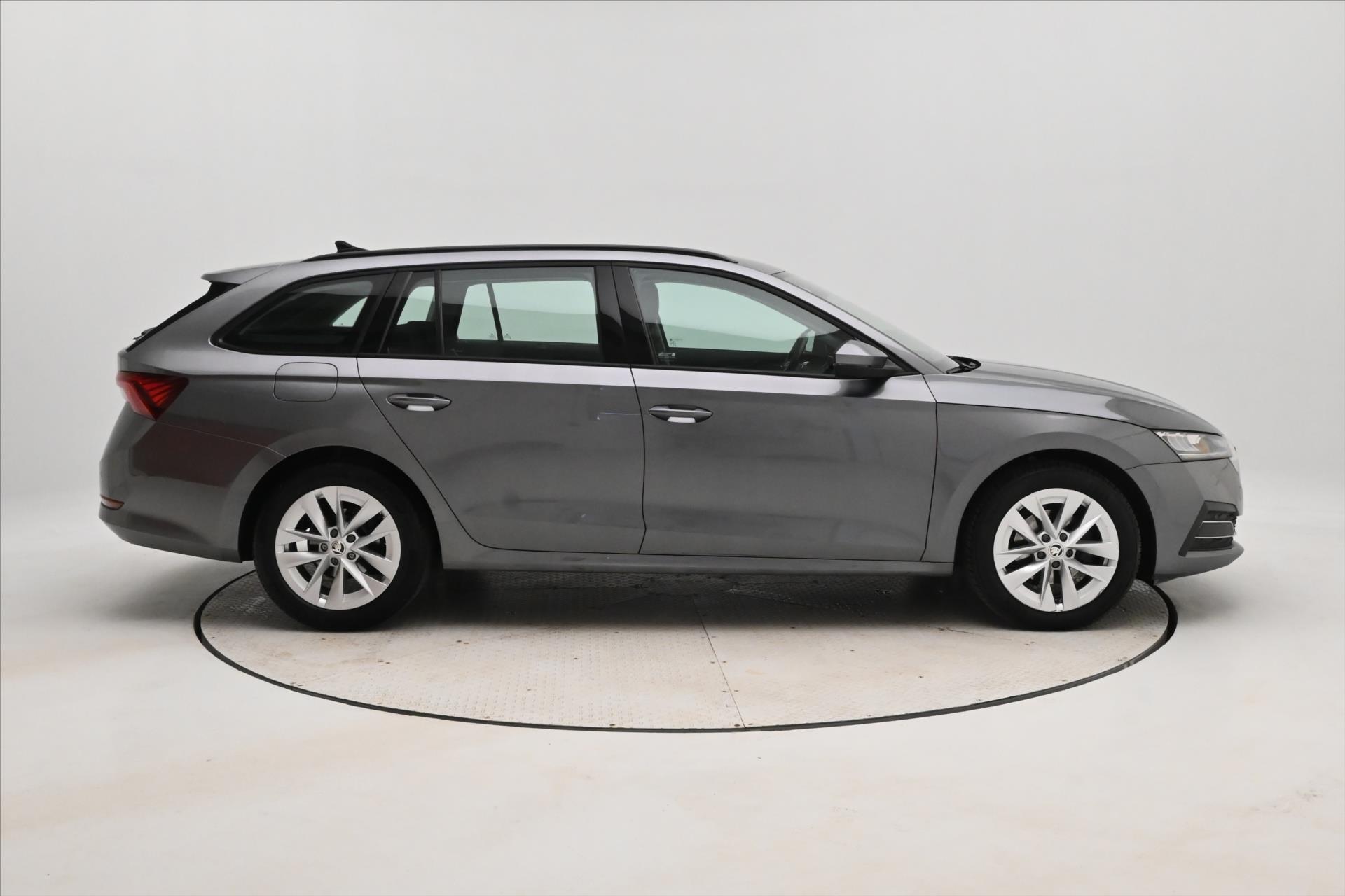 Hlavní fotografie vozu Škoda Octavia 2,0 TDI 110 kW DSG STYLE Záruka až 5 let (4)