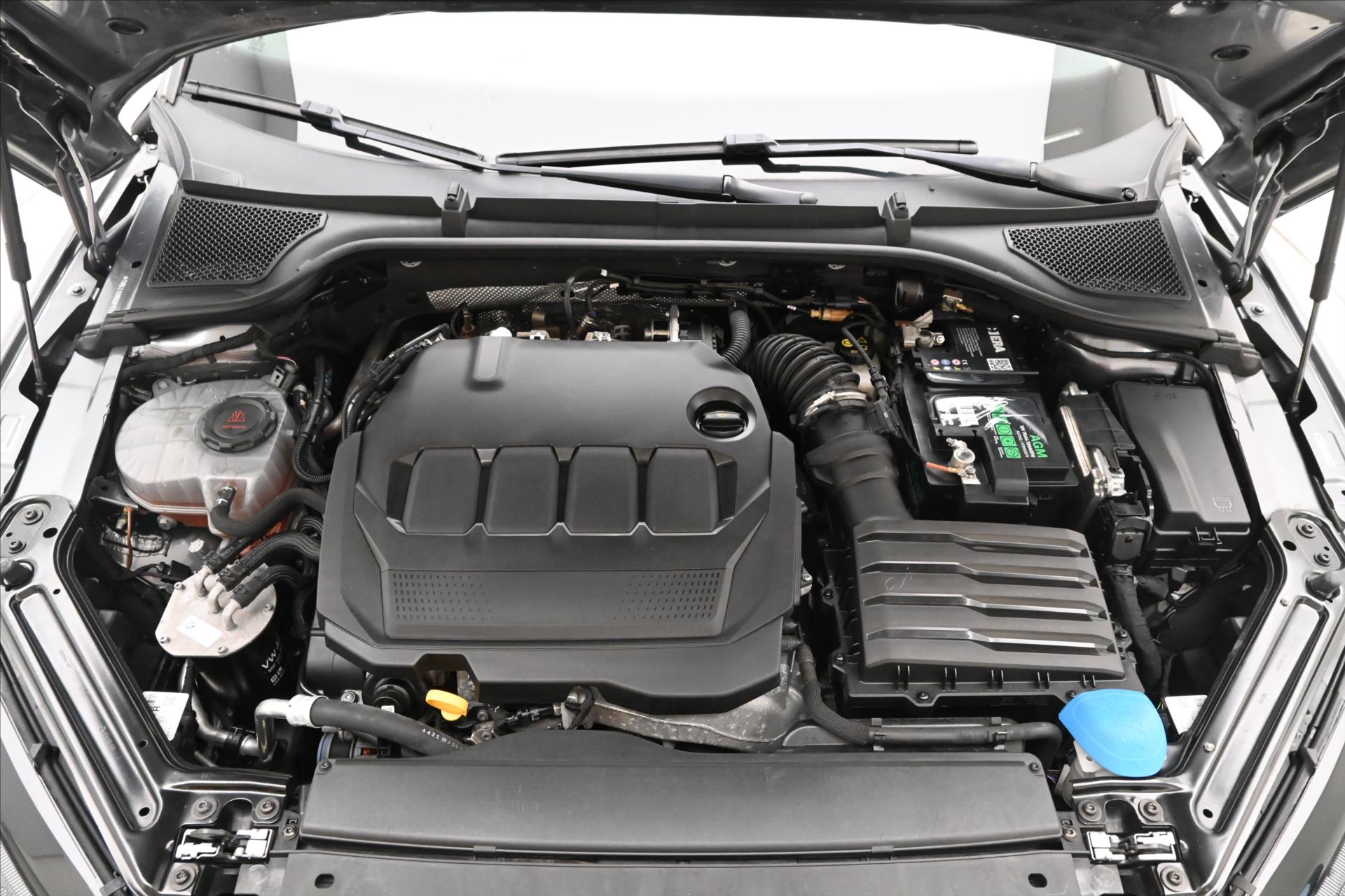 Hlavní fotografie vozu Škoda Octavia 2,0 TDI 110 kW DSG STYLE Záruka až 5 let (9)