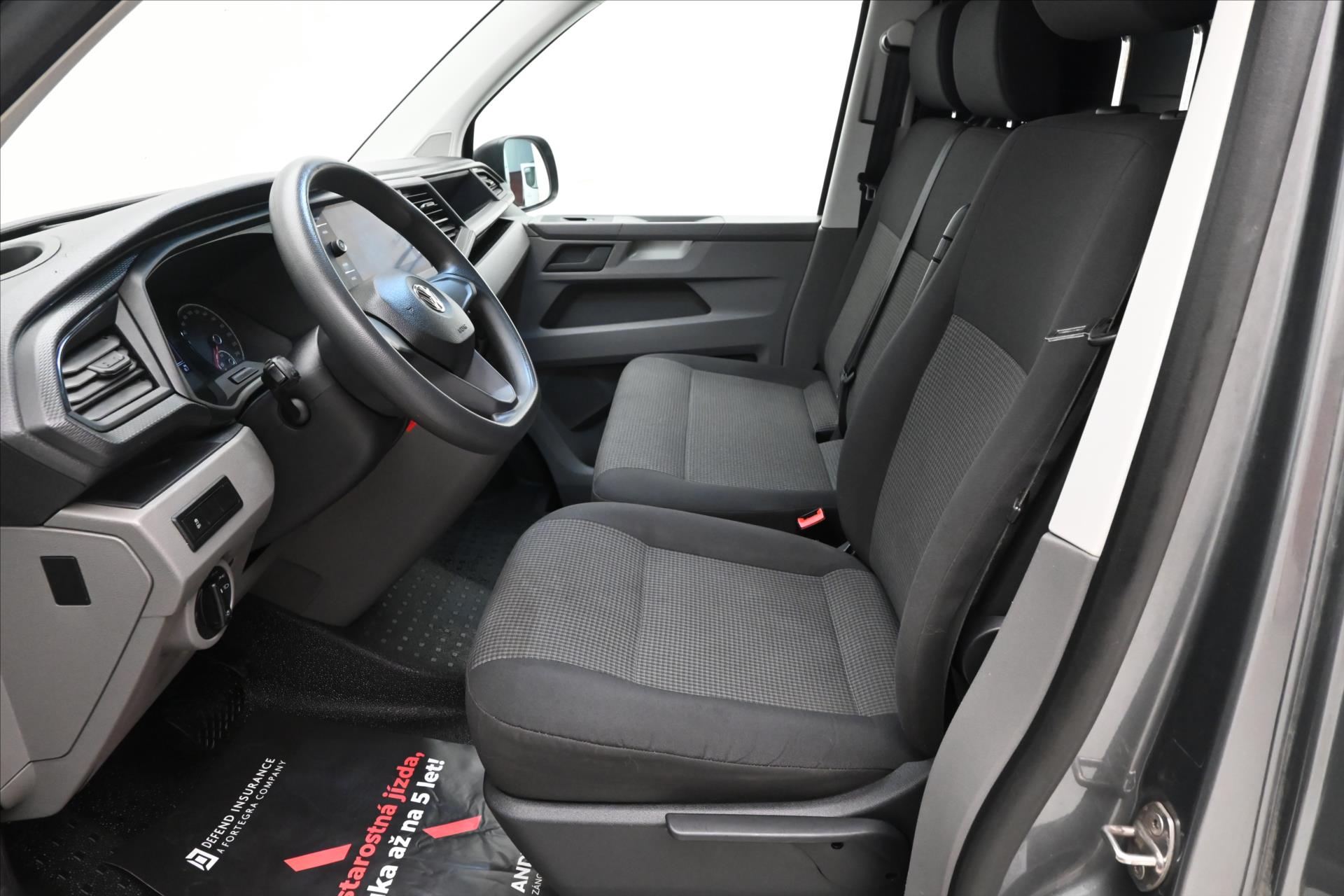 Hlavní fotografie vozu Volkswagen Transporter 2,0 TDI 110kW DSG Navi Záruka až 5 let (13)