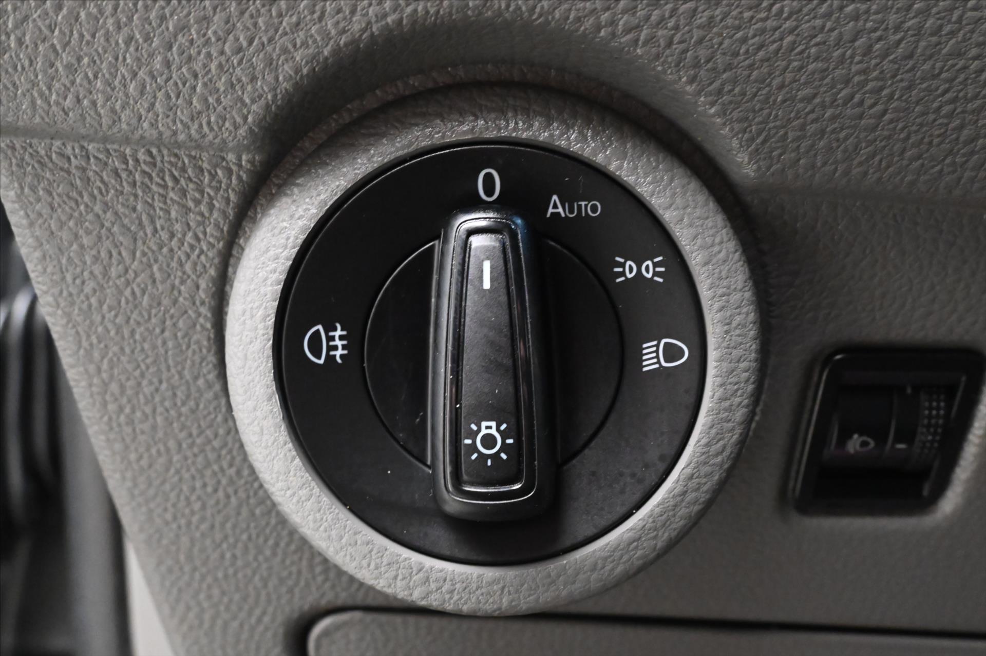 Hlavní fotografie vozu Volkswagen Transporter 2,0 TDI 110kW DSG Navi Záruka až 5 let (26)