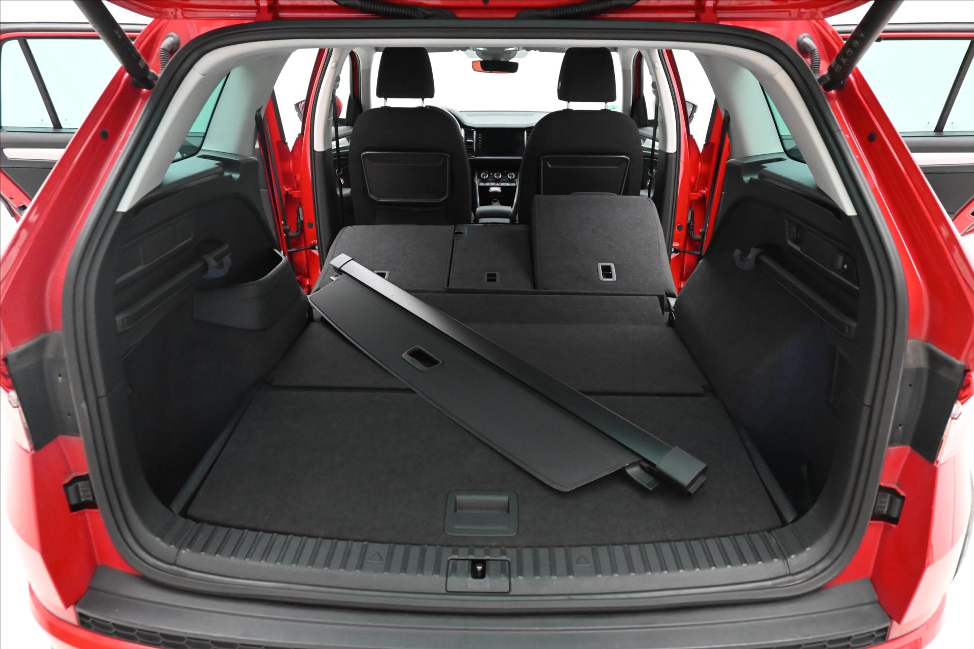 Hlavní fotografie vozu Škoda Kodiaq 2,0 TDI 147kW DSG 4x4 Záruka až 5 let (11)