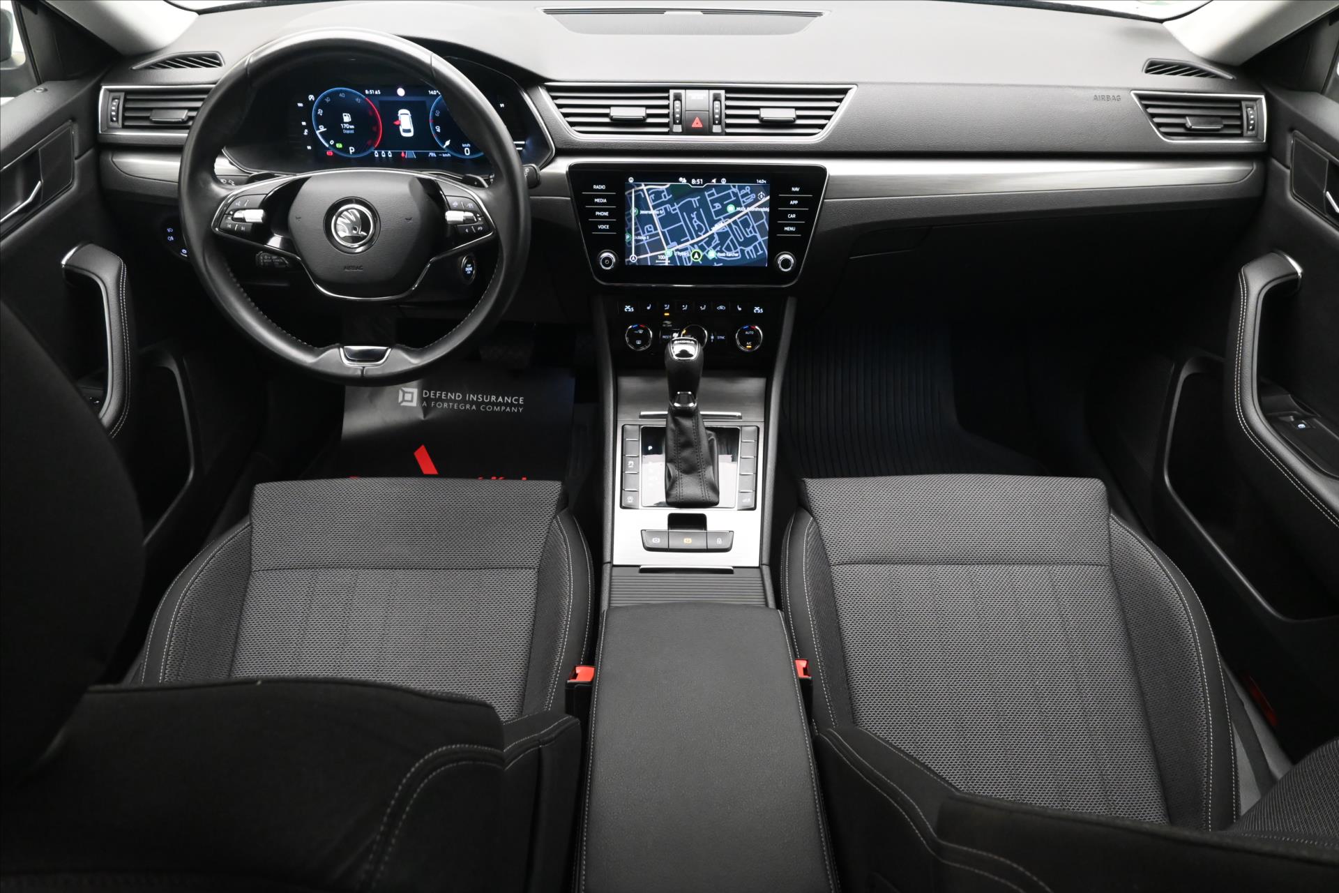 Hlavní fotografie vozu Škoda Superb 2,0 TDI 147kW DSG Style Záruka až 5 let (15)