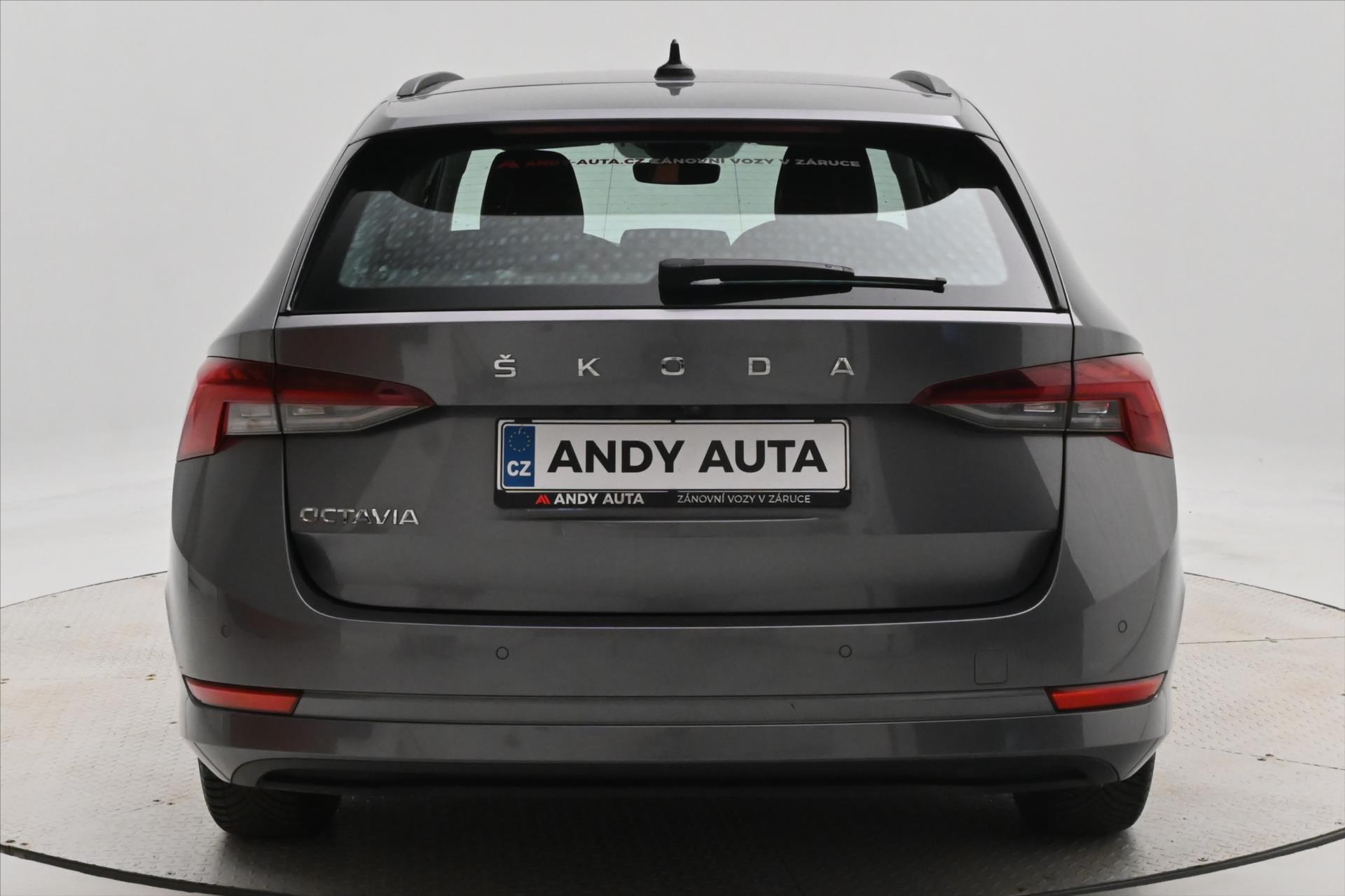 Hlavní fotografie vozu Škoda Octavia 2,0 TDI 110kW DSG Ambition Záruka až 5 let (7)