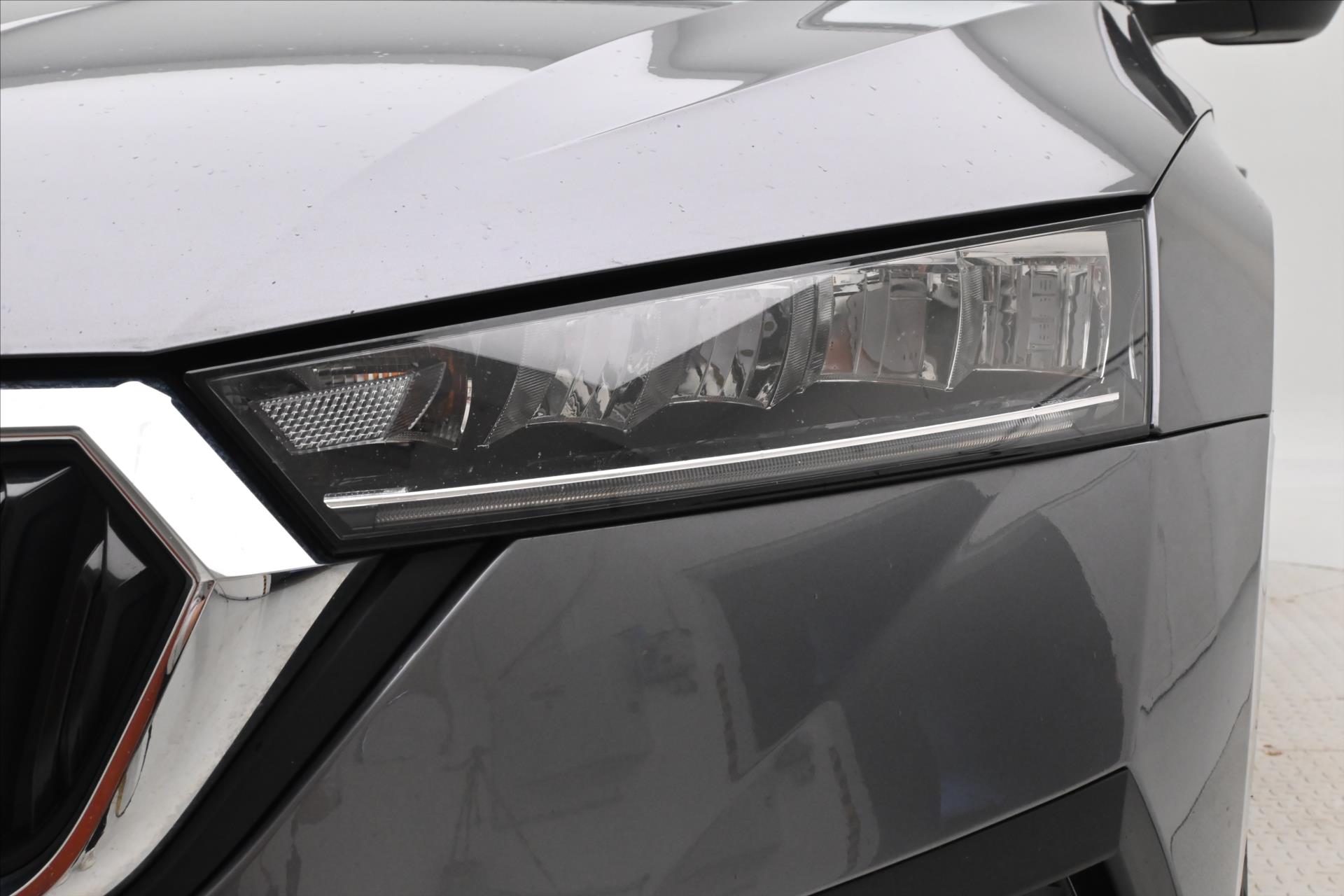 Main photo of the car Skoda Octavia 2.0 TDI 110kW DSG NAVIGATION Warranty up to 5 years (29)