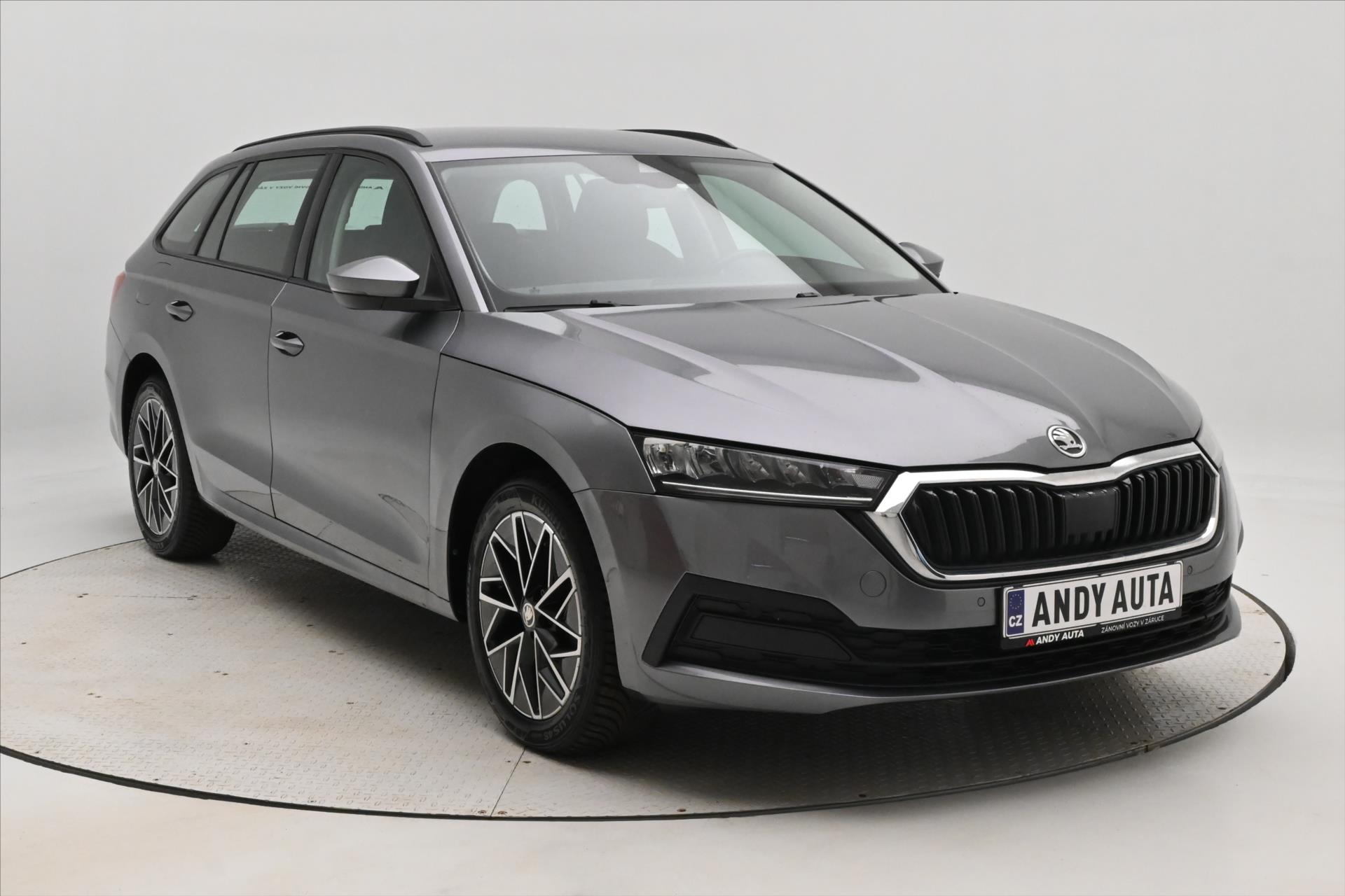 Main photo of the car Skoda Octavia 2.0 TDI 110kW DSG NAVIGATION Warranty up to 5 years (4)