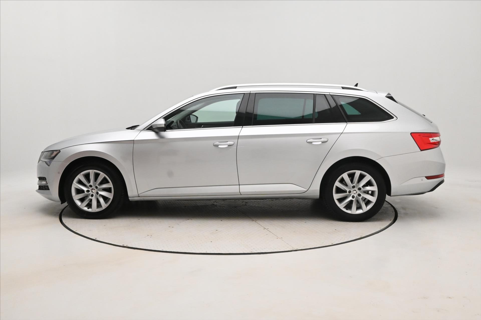 Hlavní fotografie vozu Škoda Superb 2,0 TDI 110 kW Style Záruka až 5 let (8)