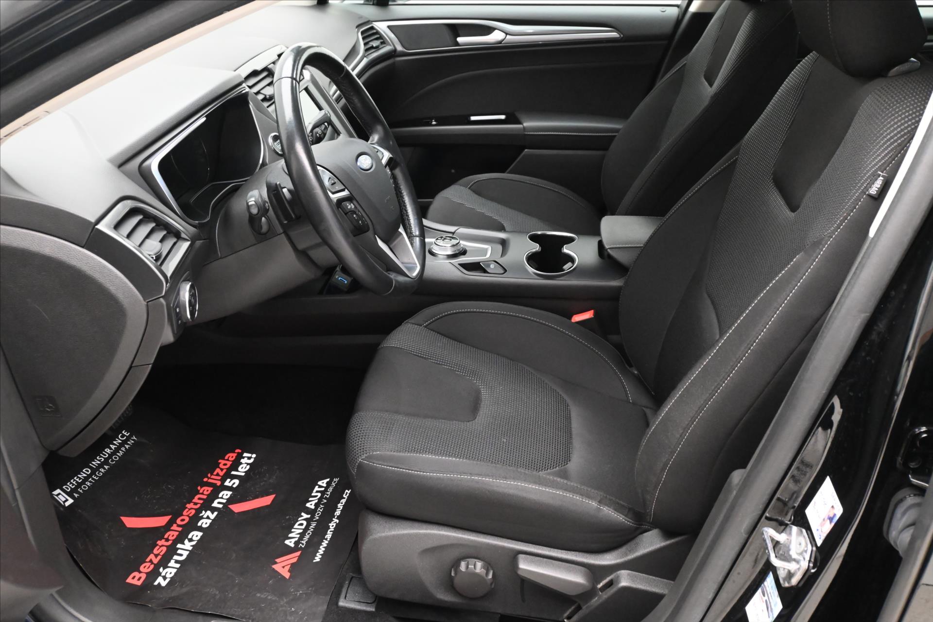 Hlavní fotografie vozu Ford Mondeo 2,0 EcoBlue 140kW AT8 Titanium Záruka až 5 let (14)