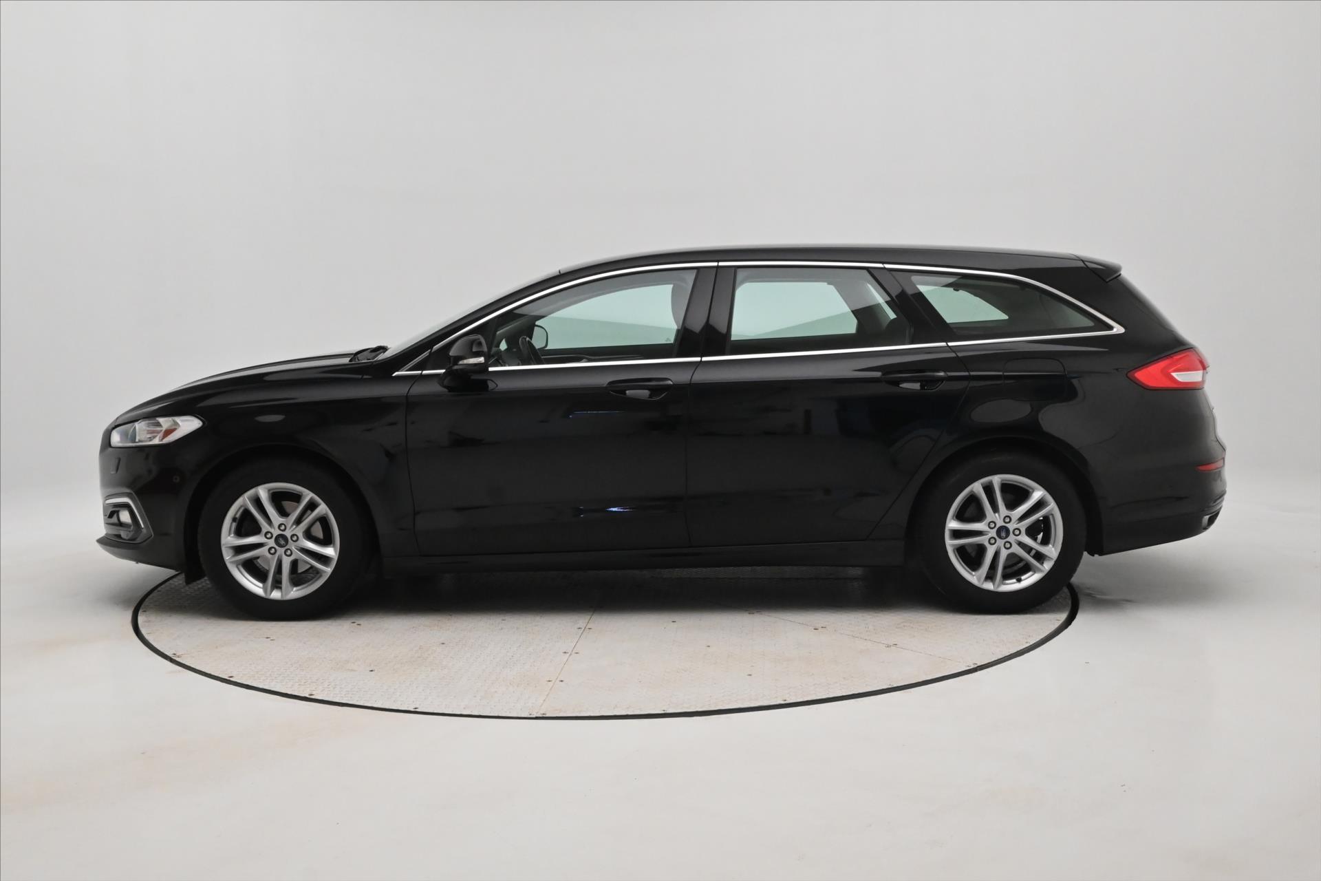 Hlavní fotografie vozu Ford Mondeo 2,0 EcoBlue 140kW AT8 Titanium Záruka až 5 let (9)