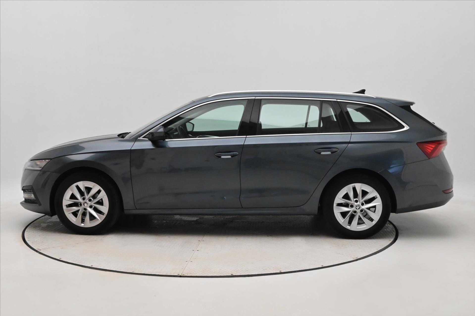 Hlavní fotografie vozu Škoda Octavia 2,0 TDI 110 KW DSG STYLE Záruka až 5 let (8)