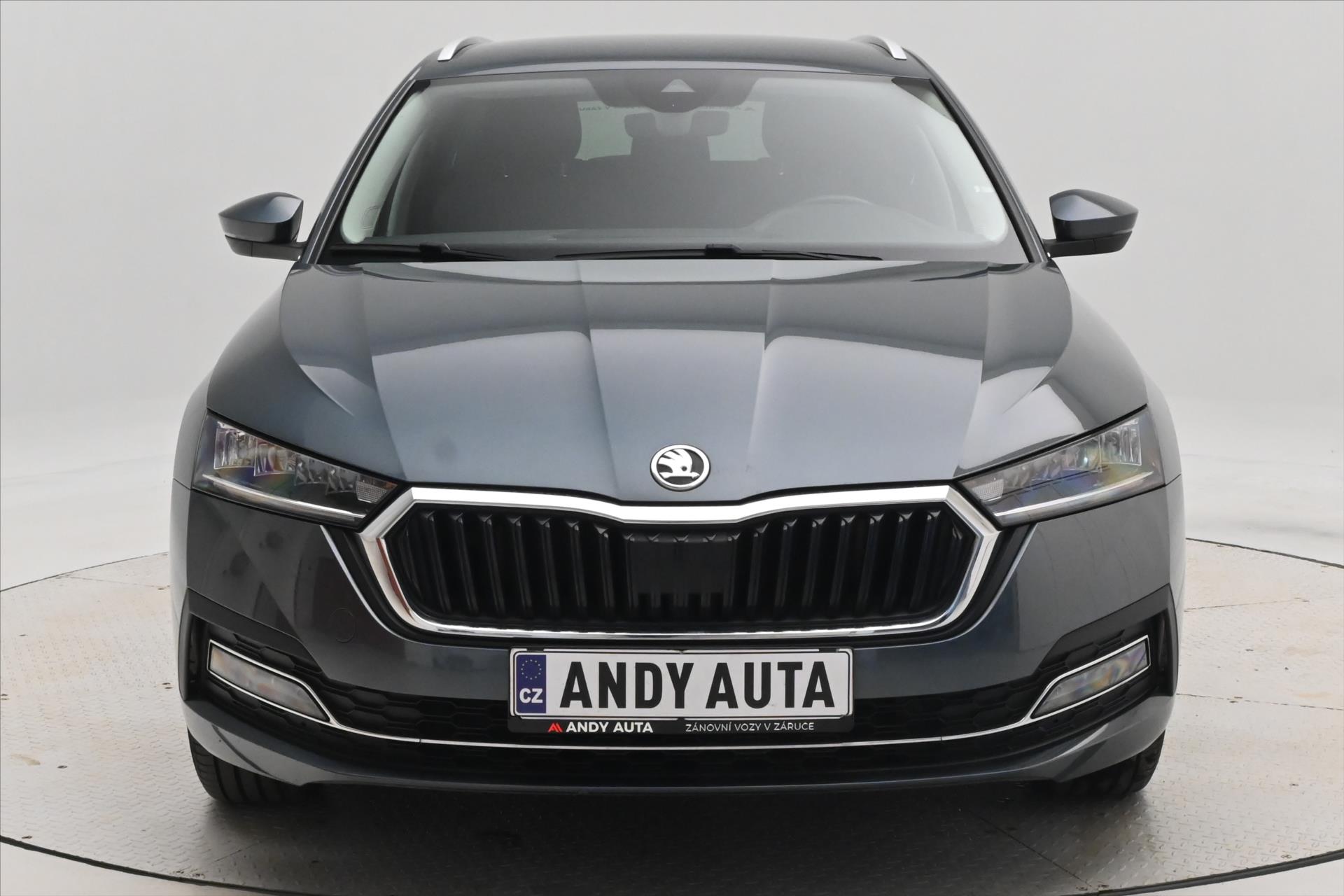 Hlavní fotografie vozu Škoda Octavia 2,0 TDI 110 kW DSG Style Záruka až 5 let (2)