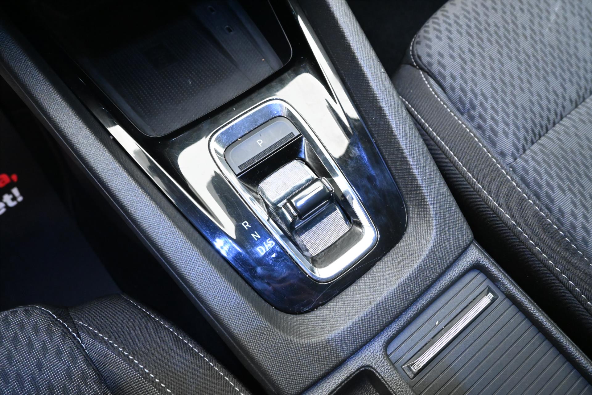Hlavní fotografie vozu Škoda Octavia 2,0 TDI 110 kW DSG Style Záruka až 5 let (23)