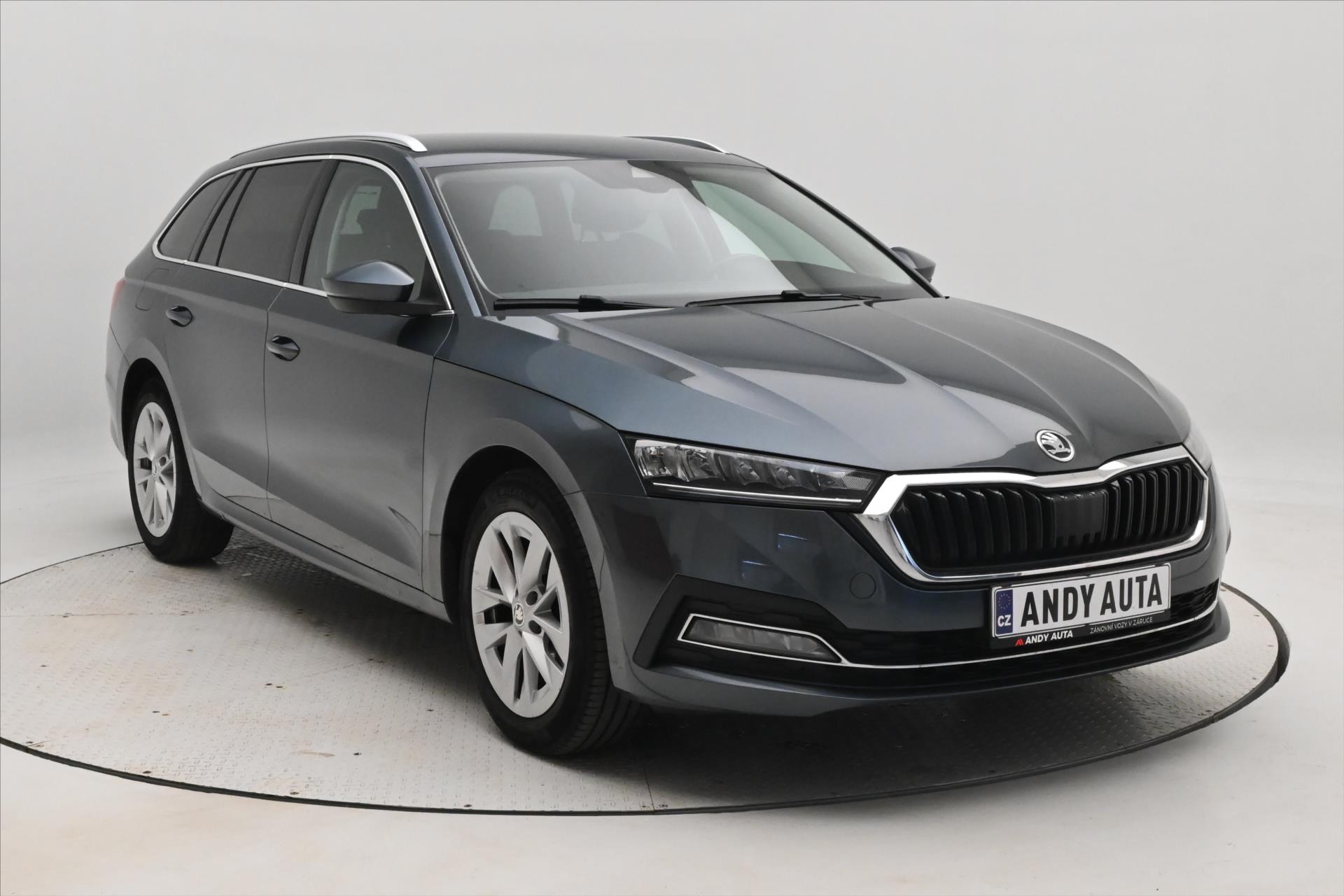 Hlavní fotografie vozu Škoda Octavia 2,0 TDI 110 kW DSG Style Záruka až 5 let (3)